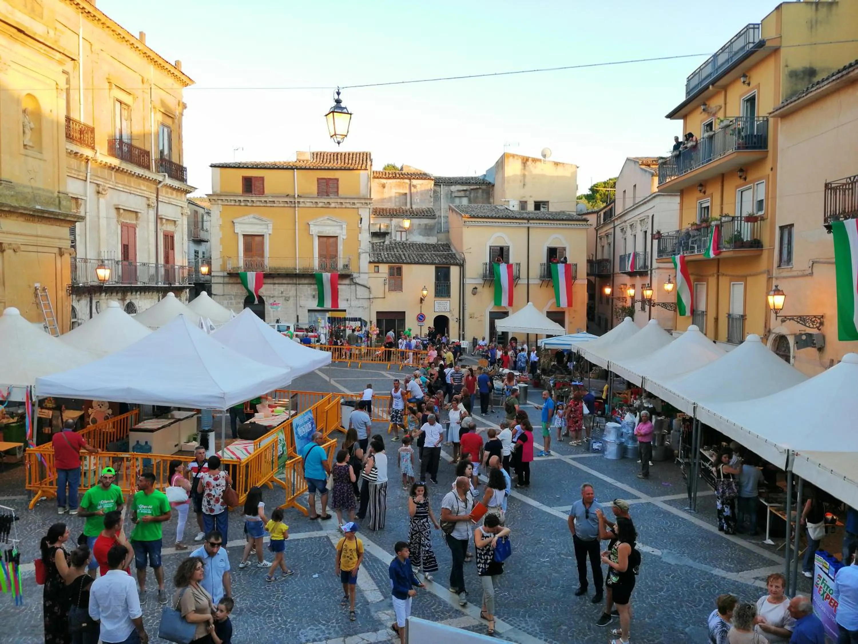 People in Holiday Home Zolfare