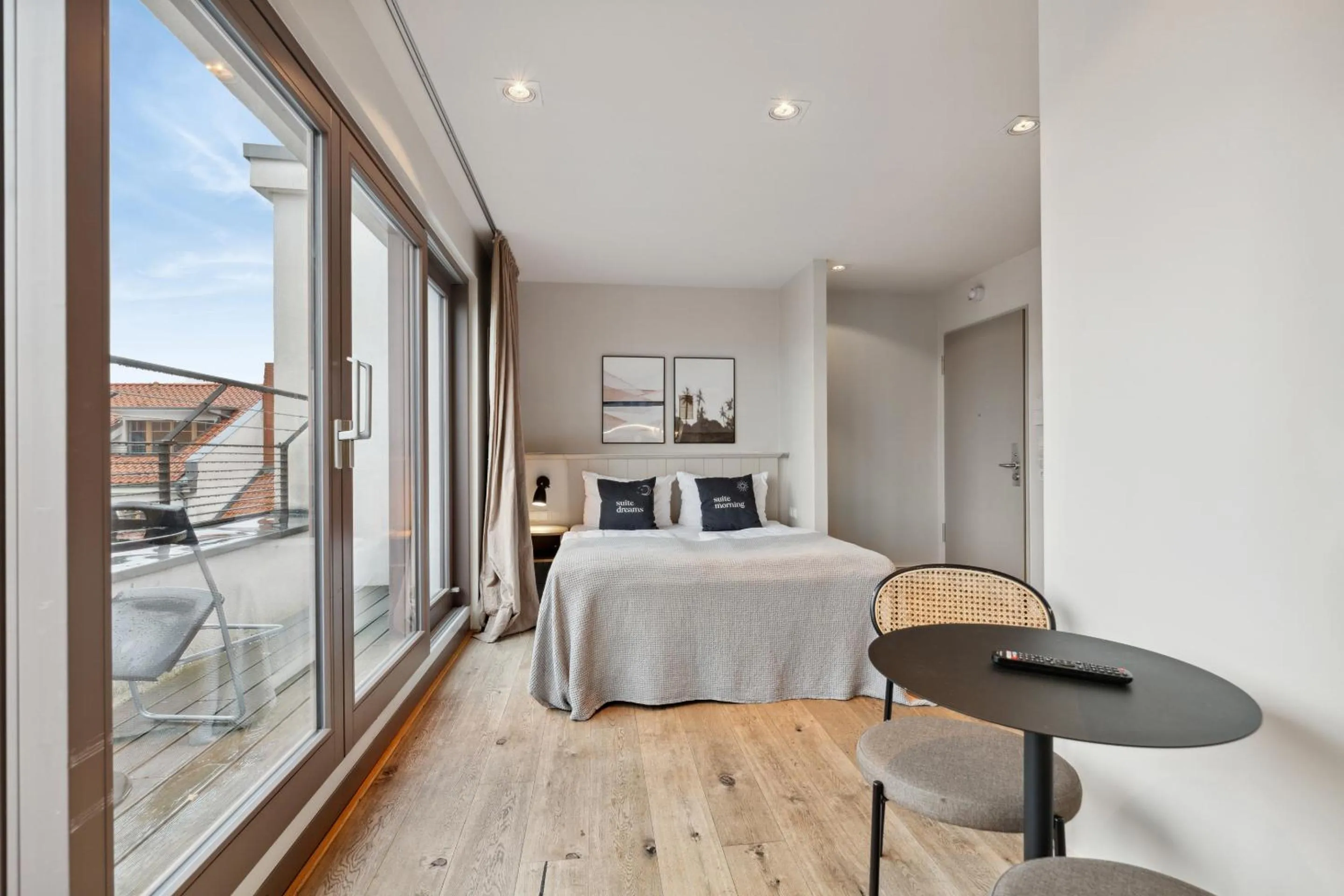 Bed in Limehome Berlin Prenzlauer Allee - Digital Access