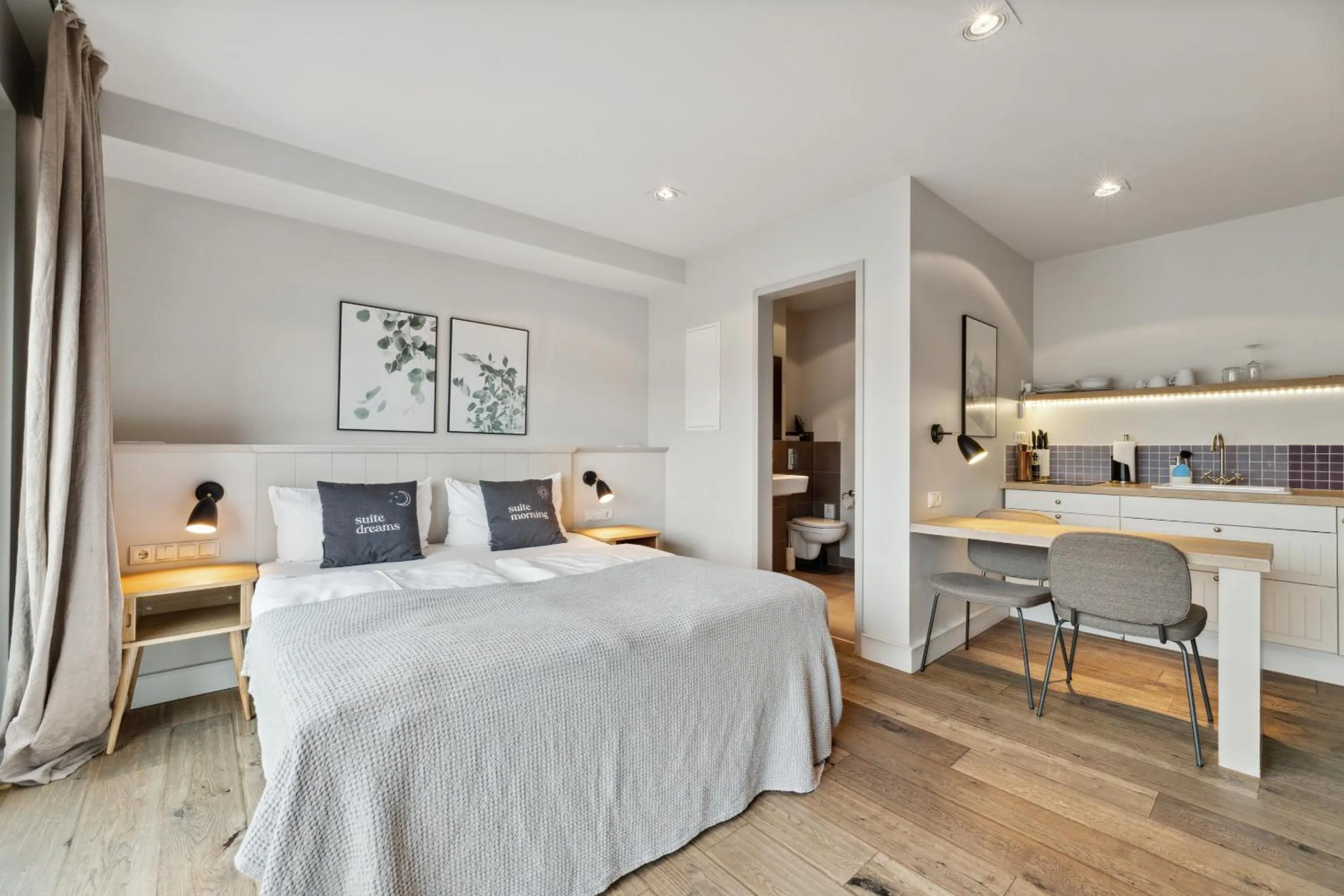 Bed in Limehome Berlin Prenzlauer Allee - Digital Access