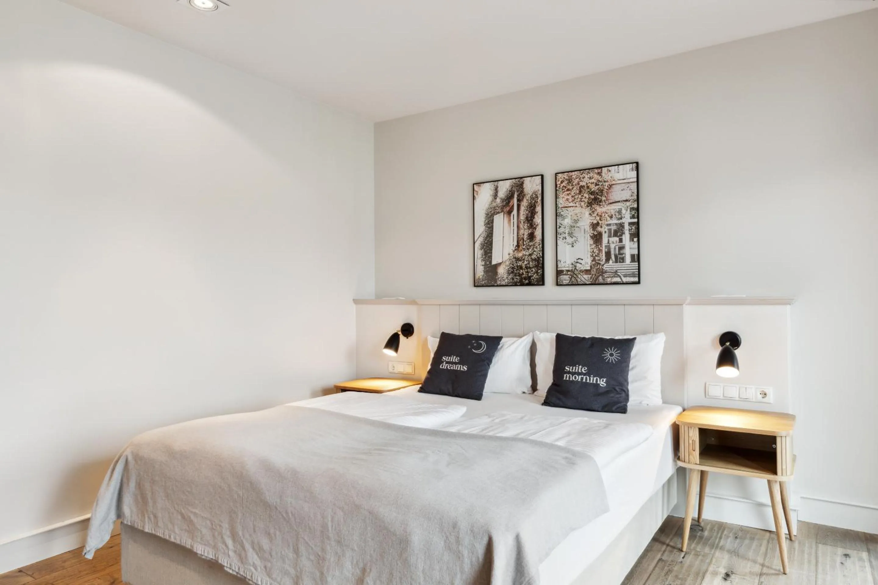 Bed in Limehome Berlin Prenzlauer Allee - Digital Access