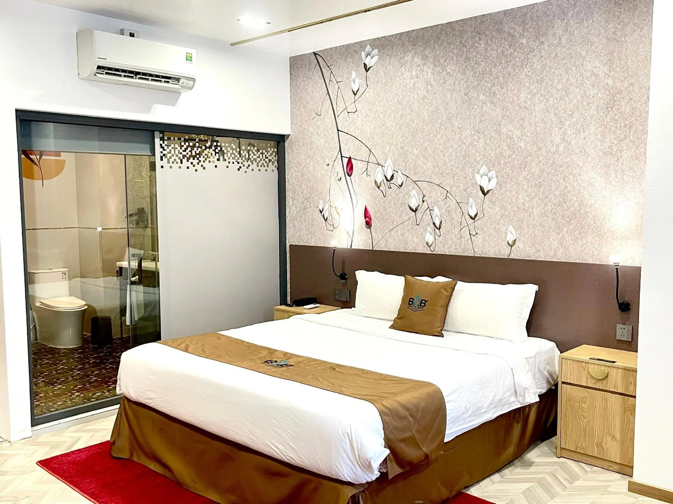 Bedroom, Bed in B.O.B Hotel