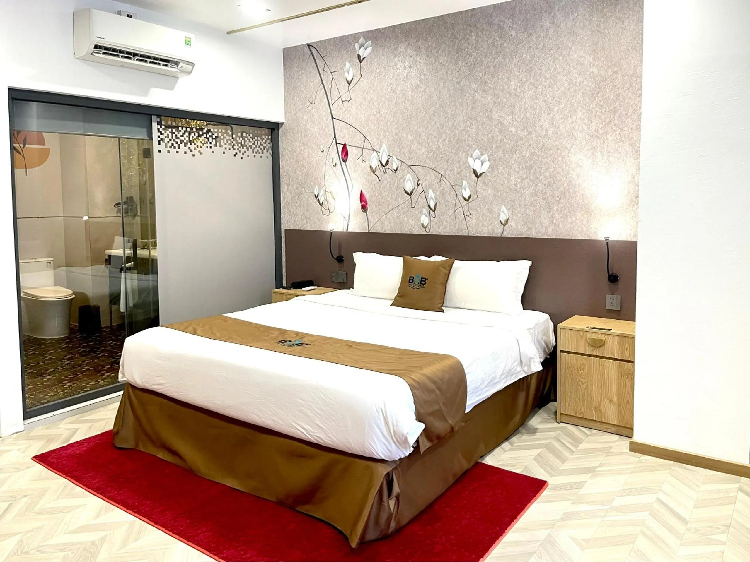 Bedroom, Bed in B.O.B Hotel