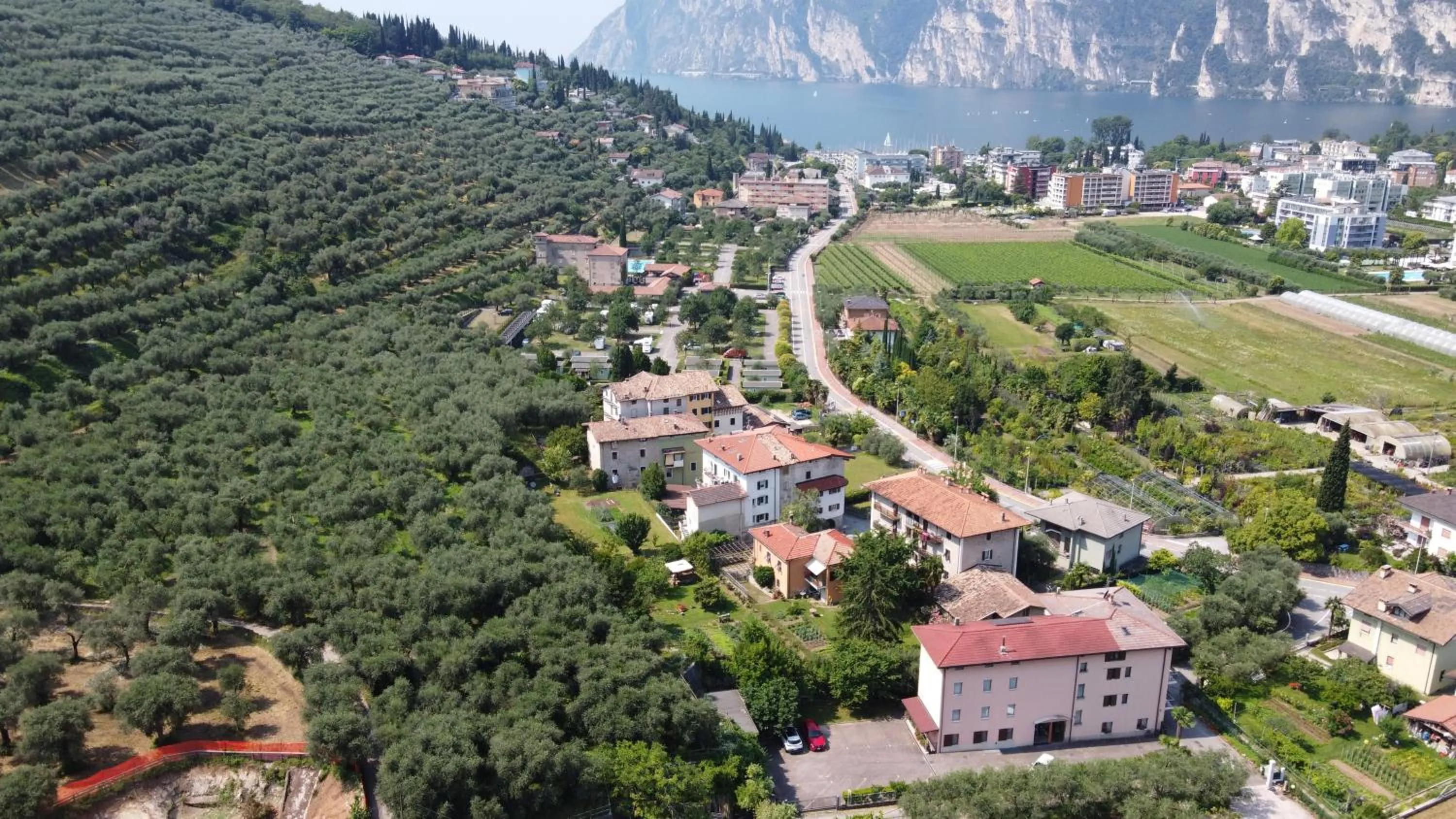 Property building in Casa Beniamino