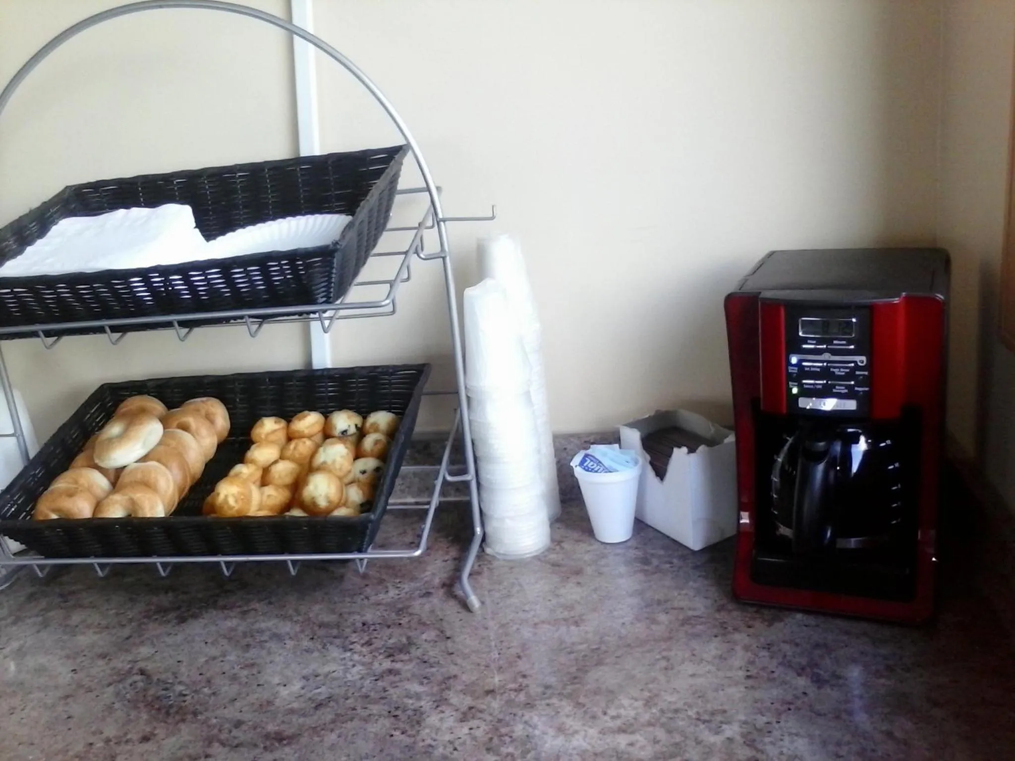 Breakfast in Atlantic Inn