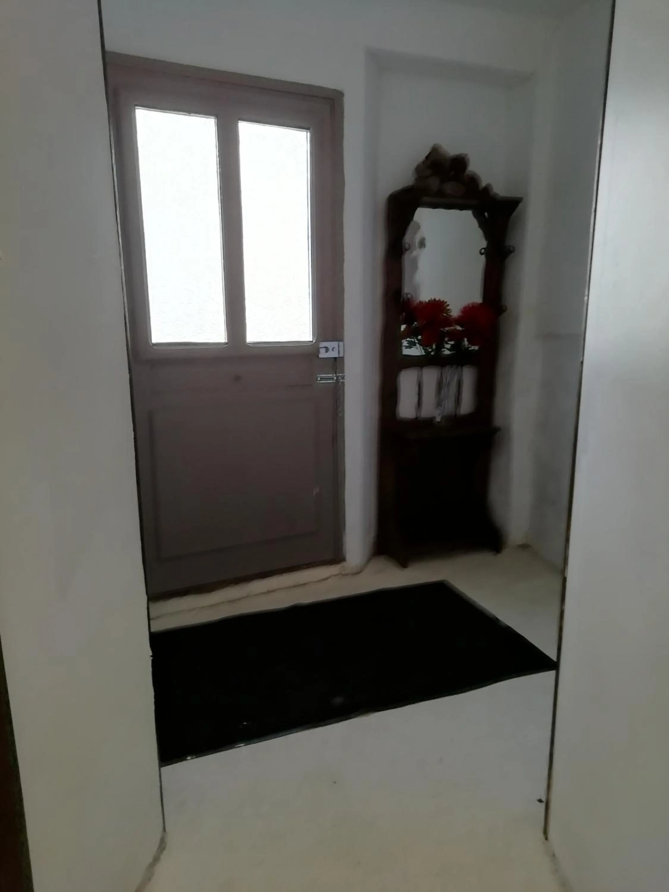 Facade/entrance in Maison de Maitre II