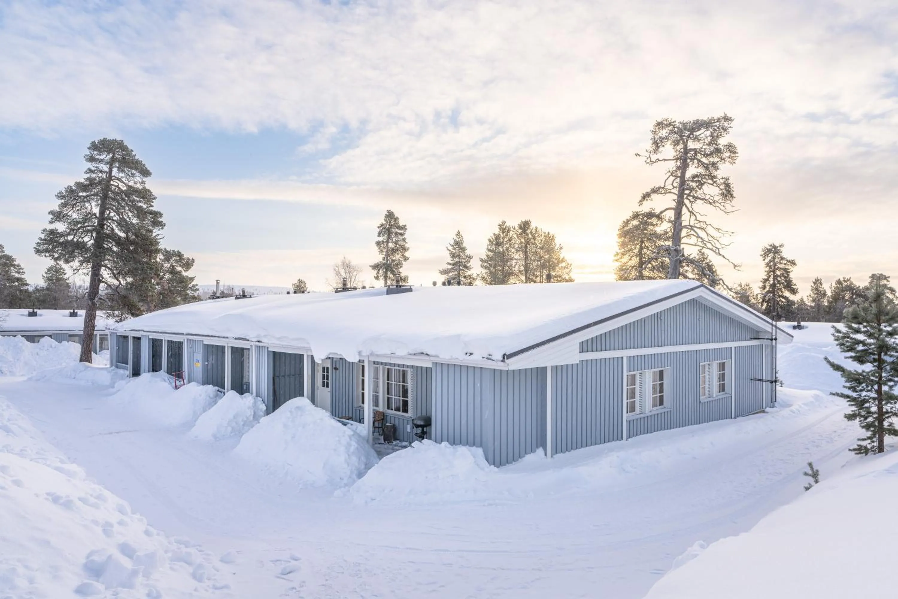 Property building in Kuukkeli Apartments Saarisatu ja Urupää