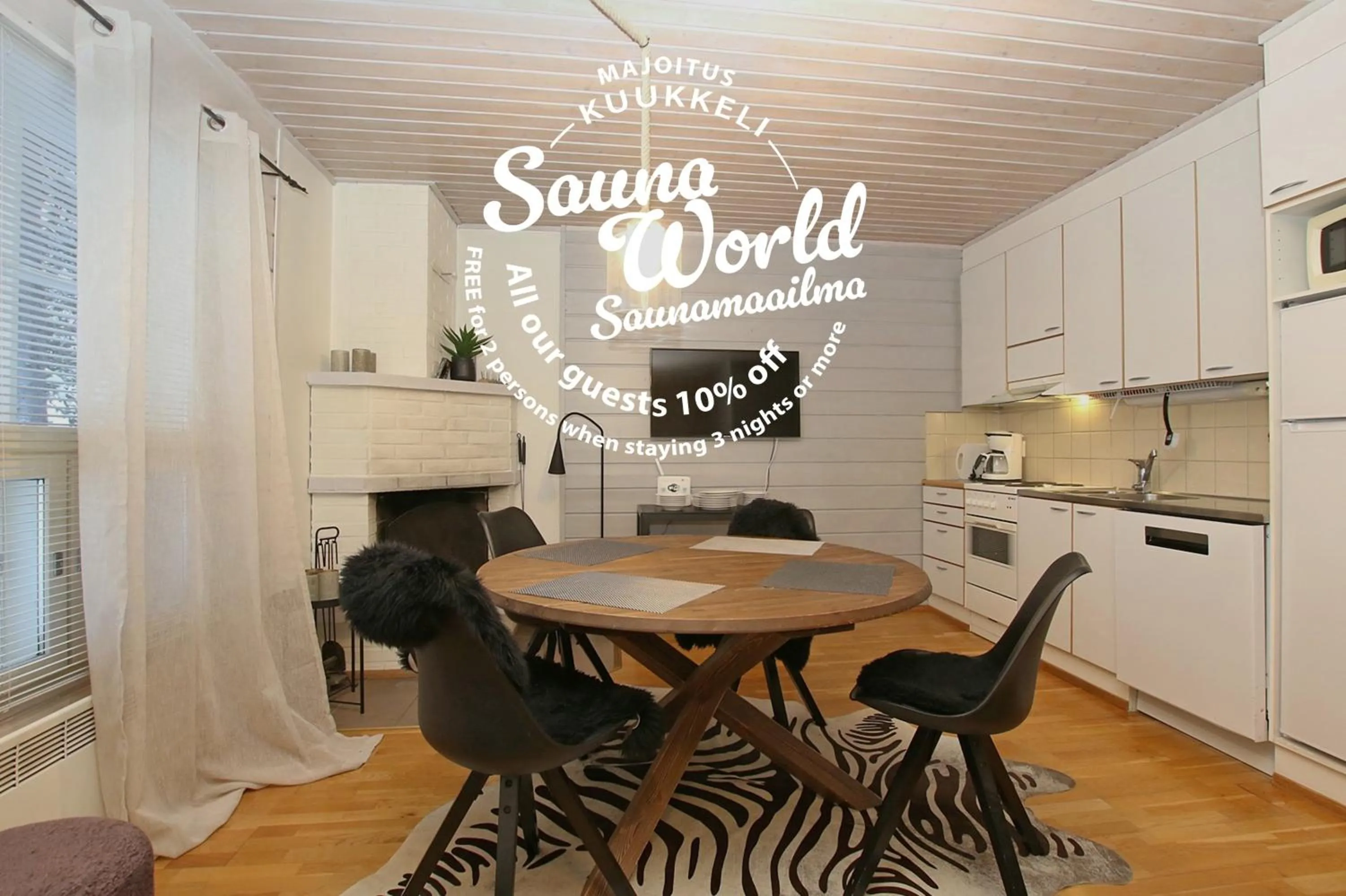 Dining area in Kuukkeli Apartments Saarisatu ja Urupää