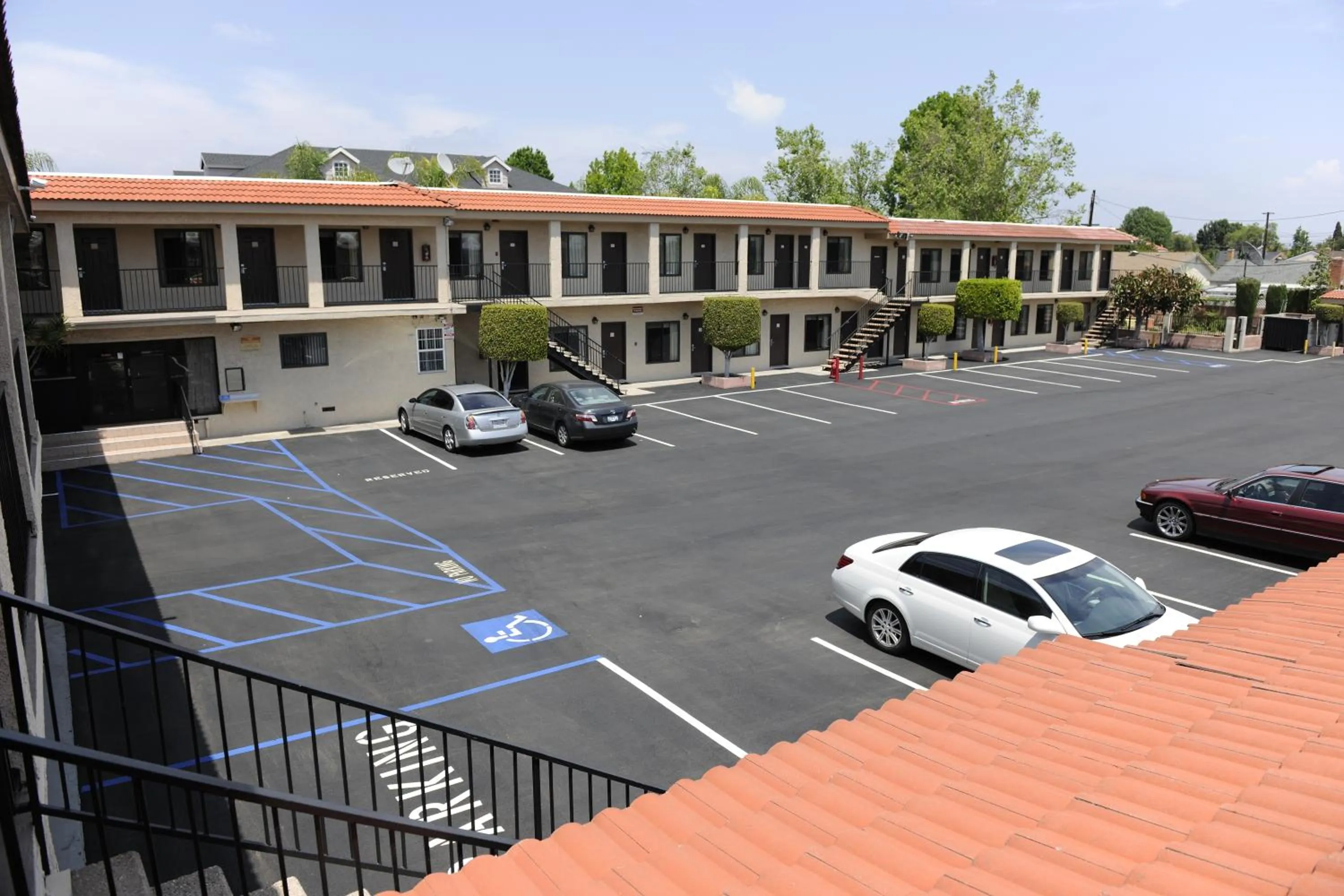 Area and facilities in Best Budget Inn Anaheim