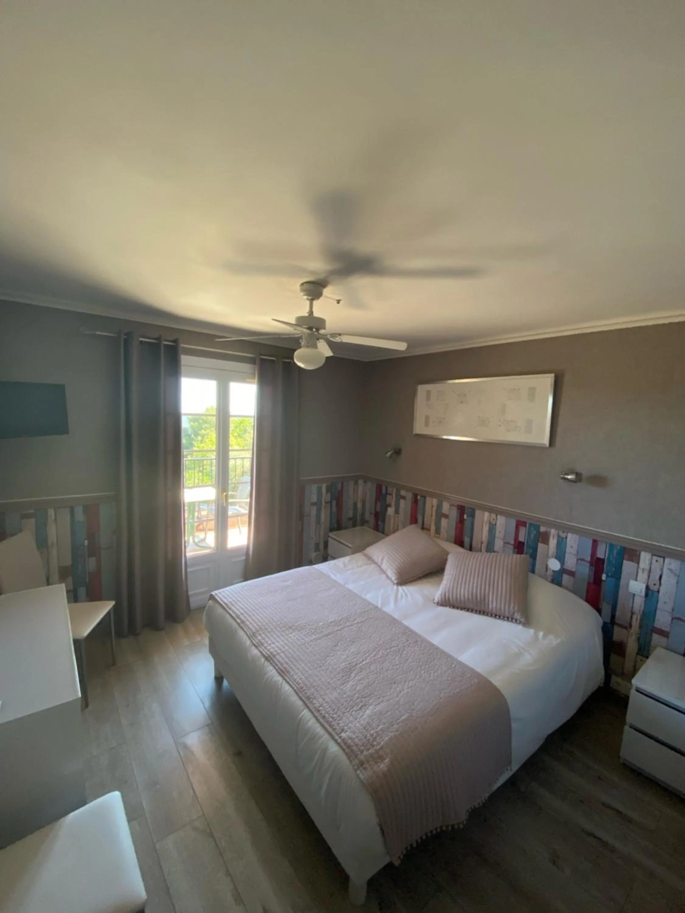 Patio, Bed in Les Belles Terrasses