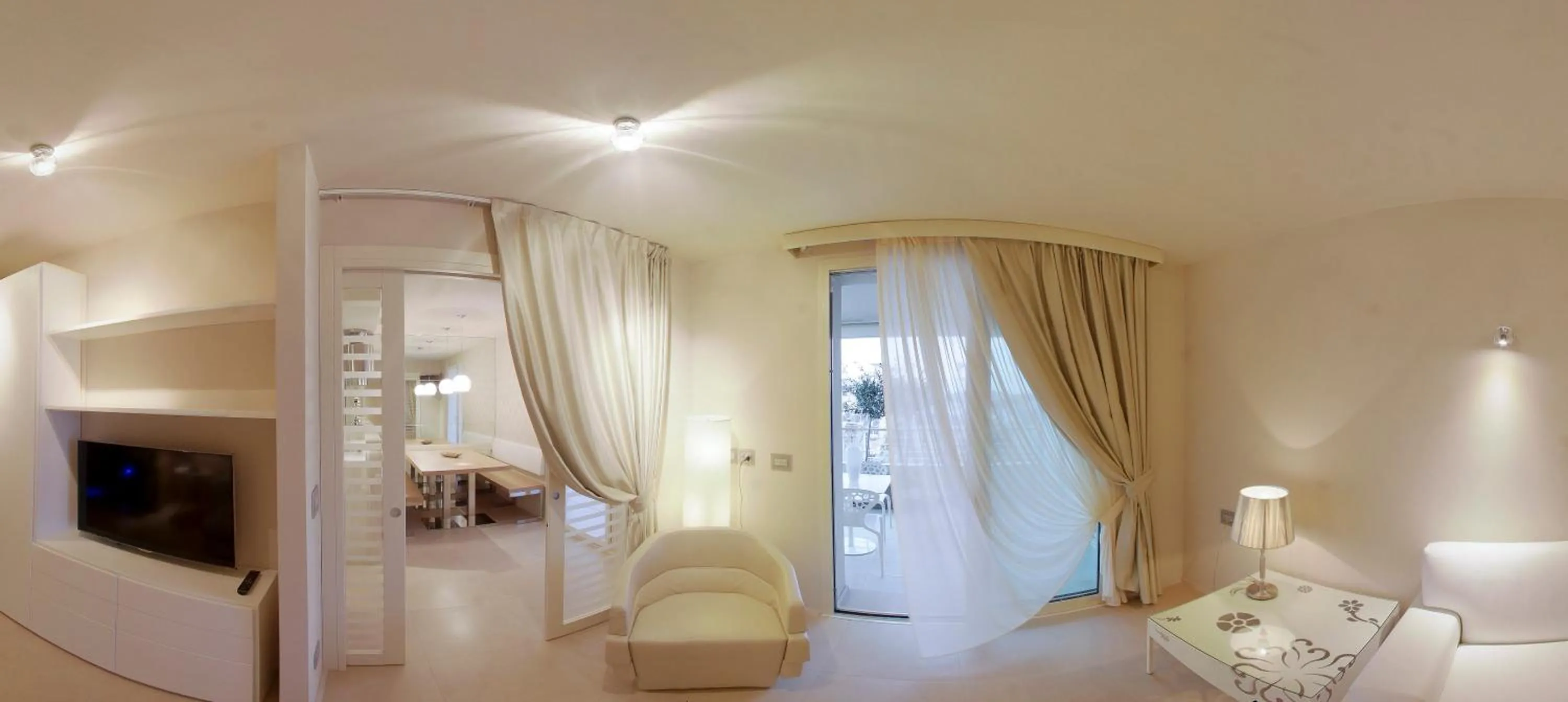 Living room, Bed in Suite & Spa Mirabel