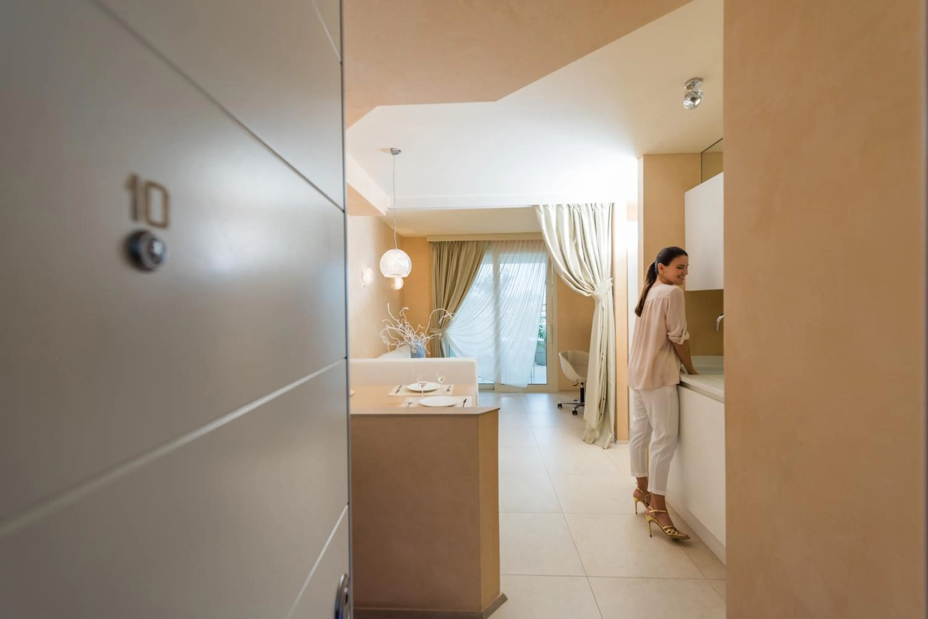 People in Suite & Spa Mirabel