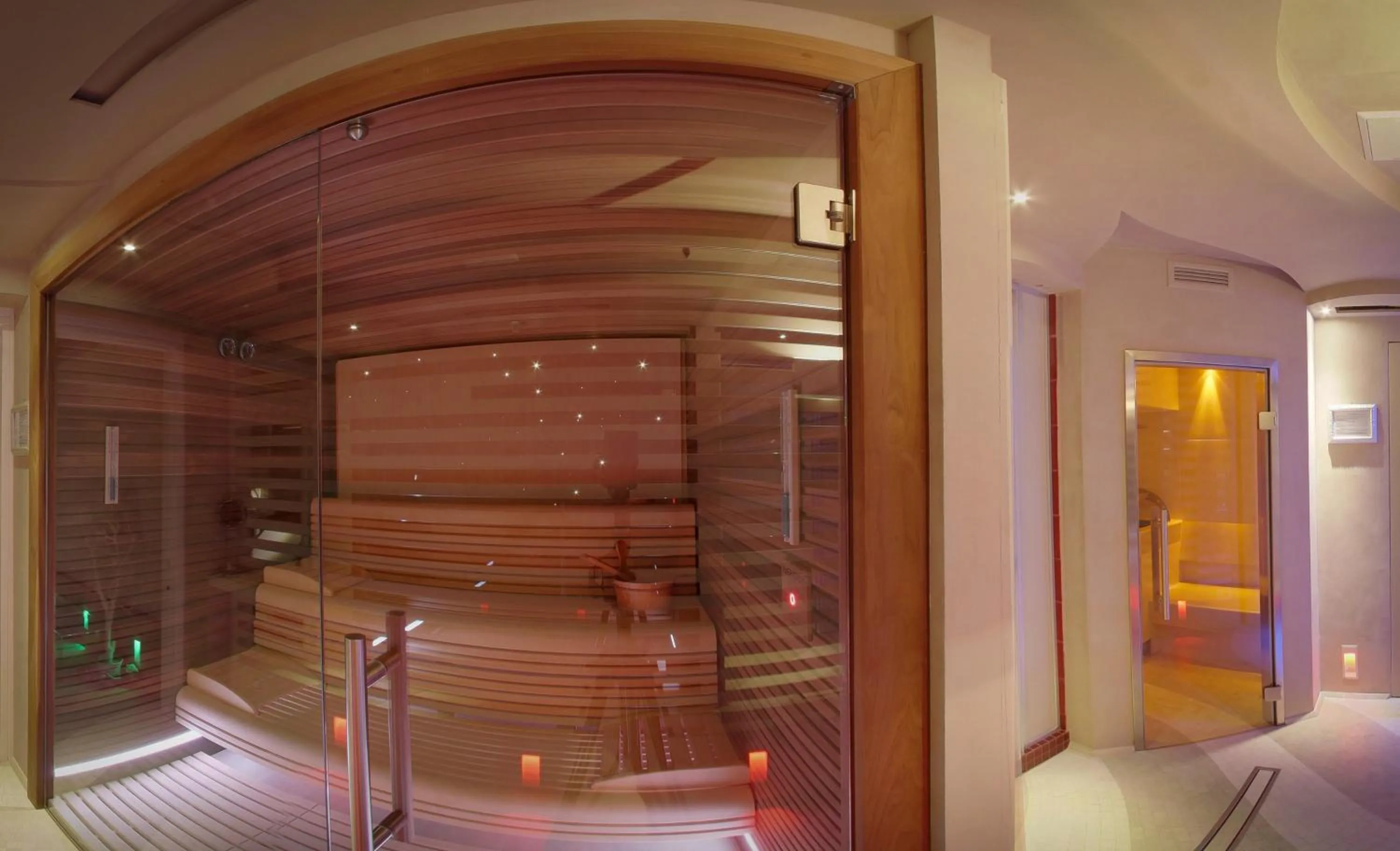 Spa and wellness centre/facilities in Suite & Spa Mirabel