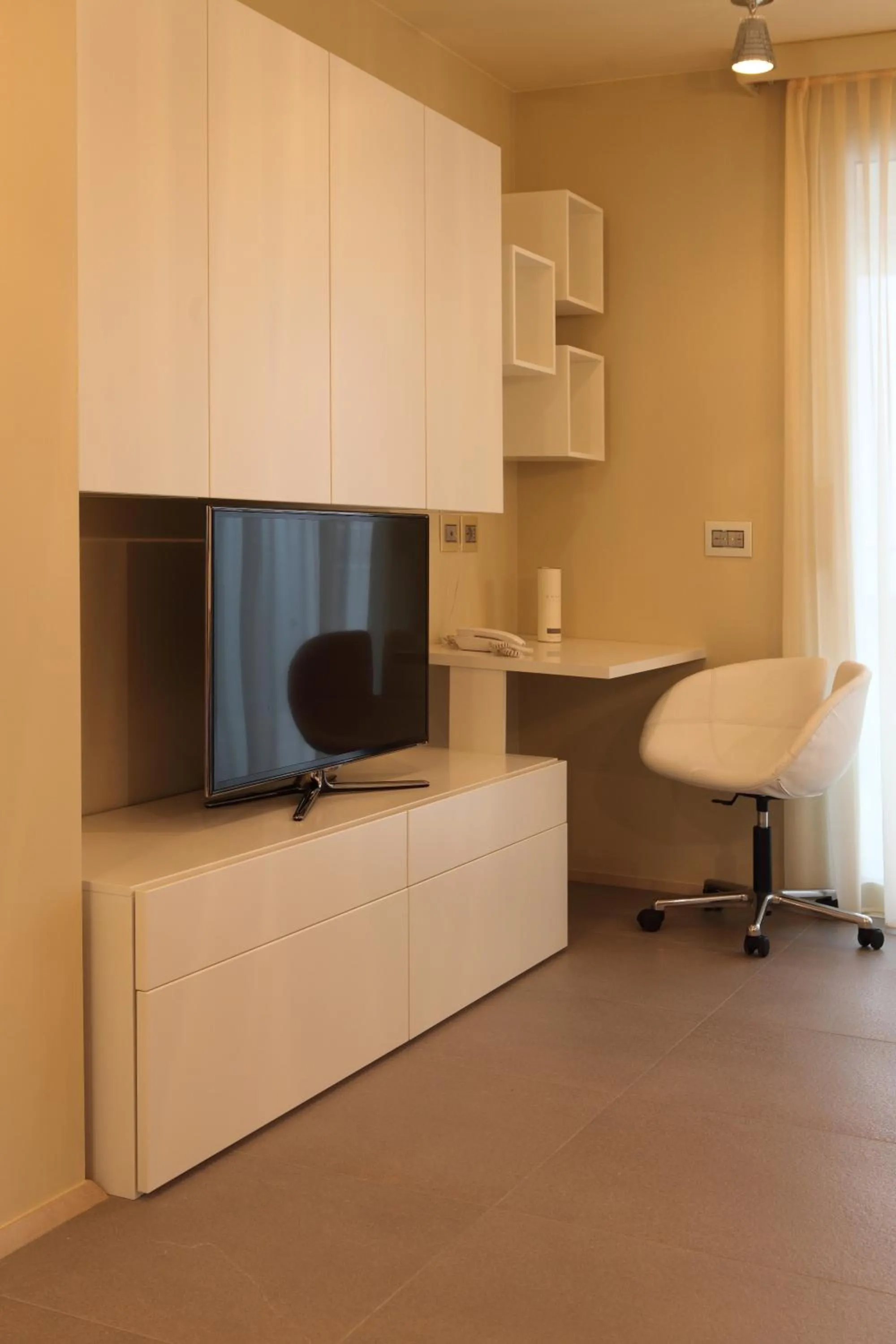 TV and multimedia in Suite & Spa Mirabel