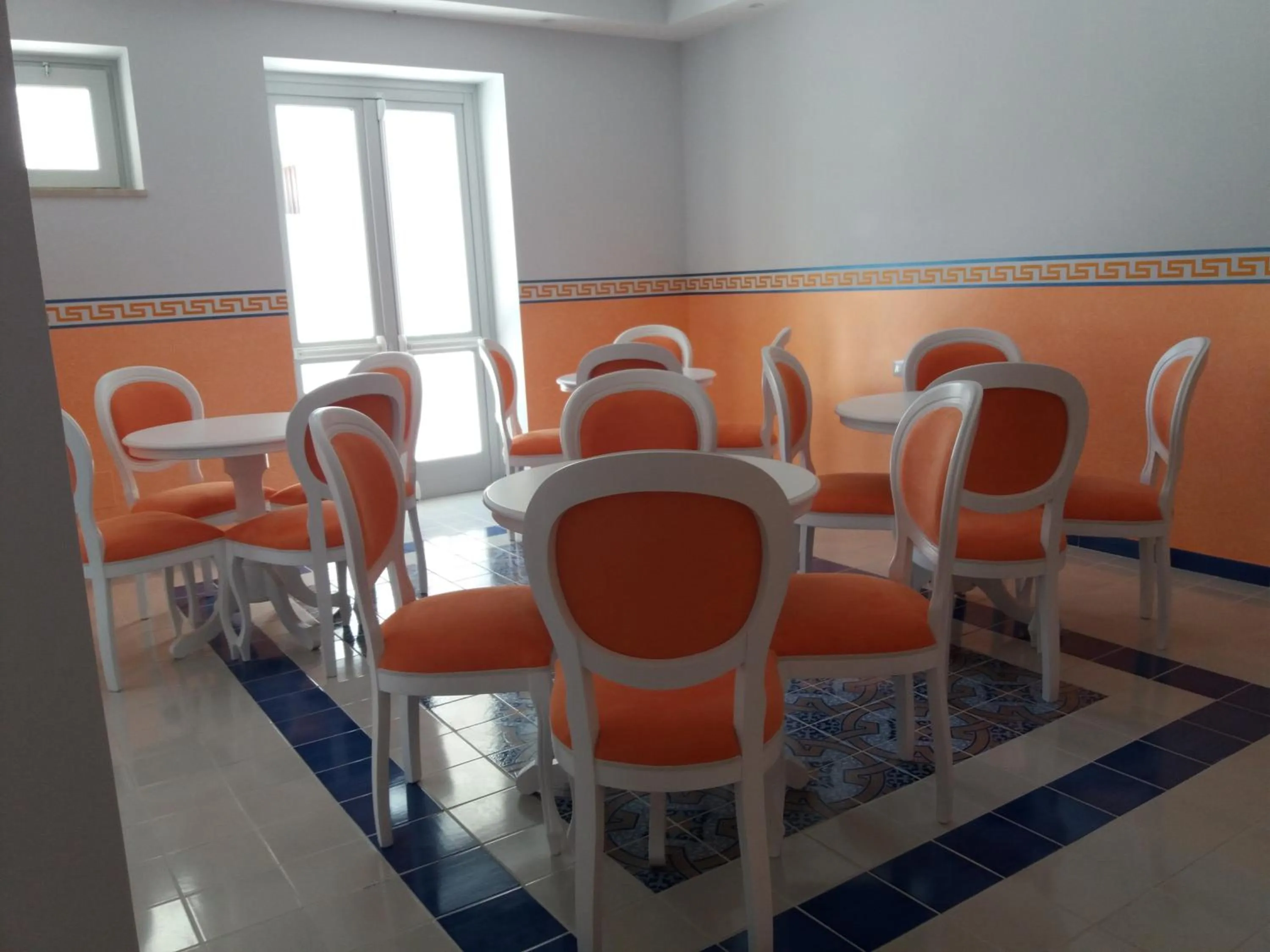 Lounge or bar in Odysseus Hotel