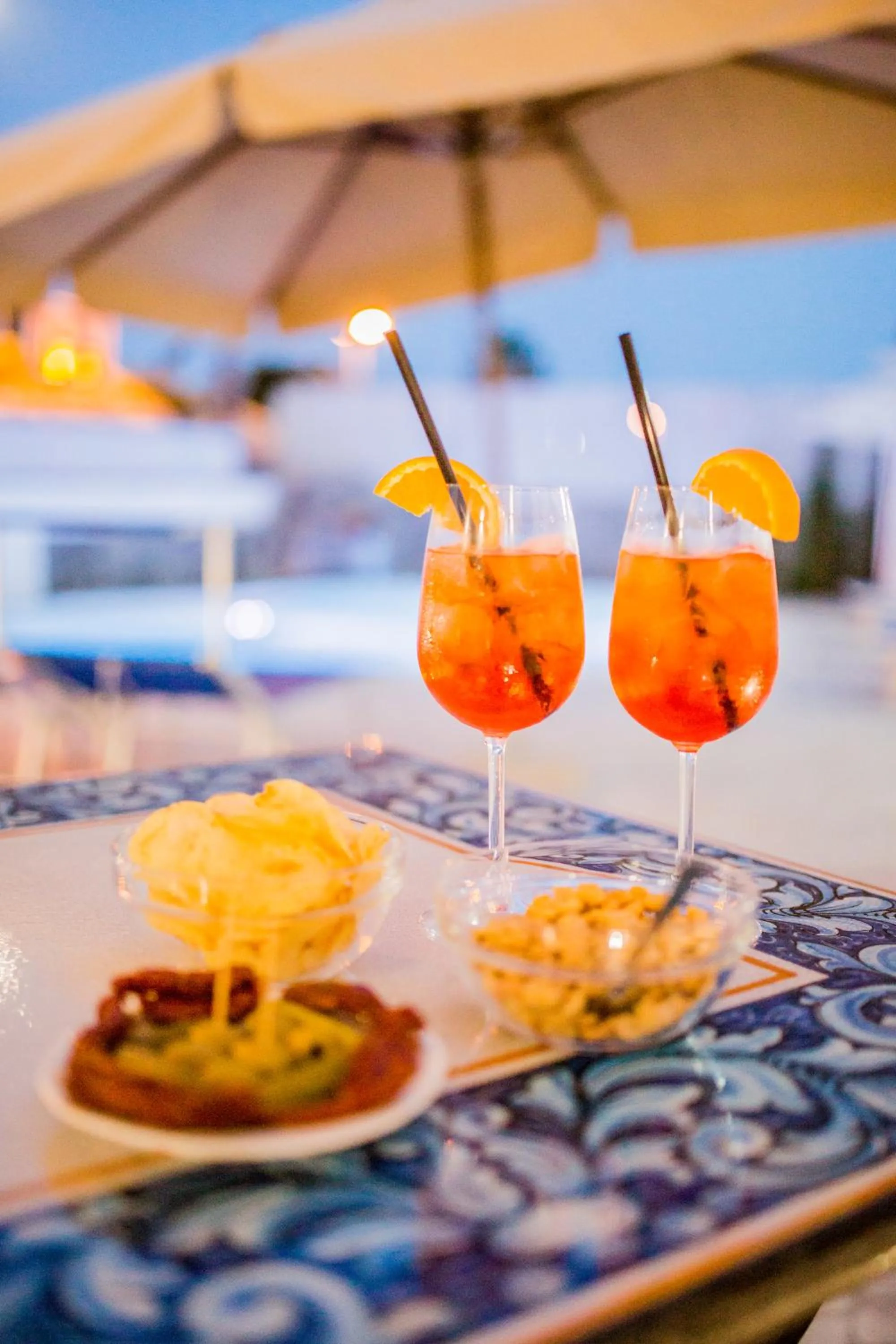 Food and drinks in Odysseus Hotel