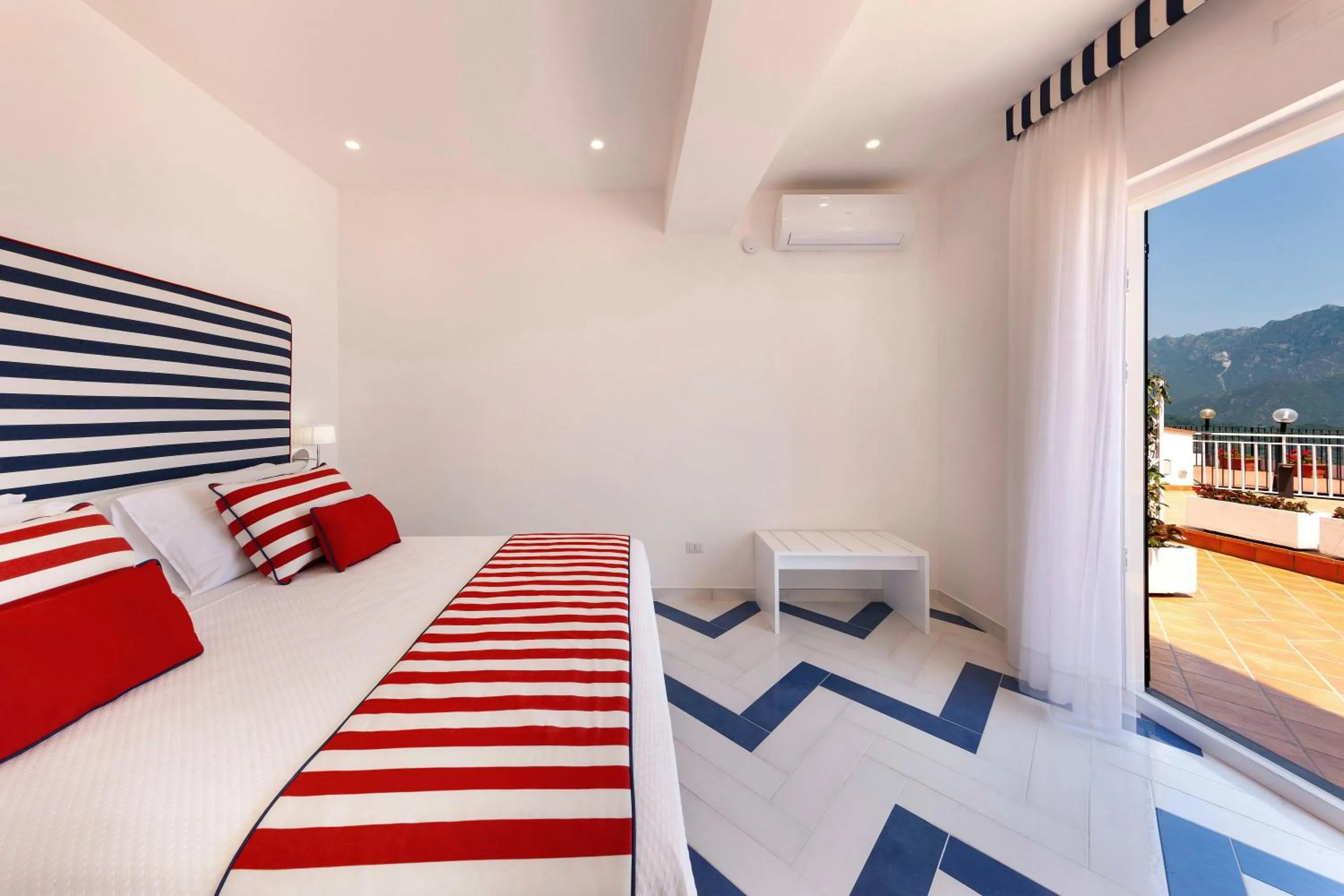 Photo of the whole room, Bed in Gala Residence Villa Giovanna