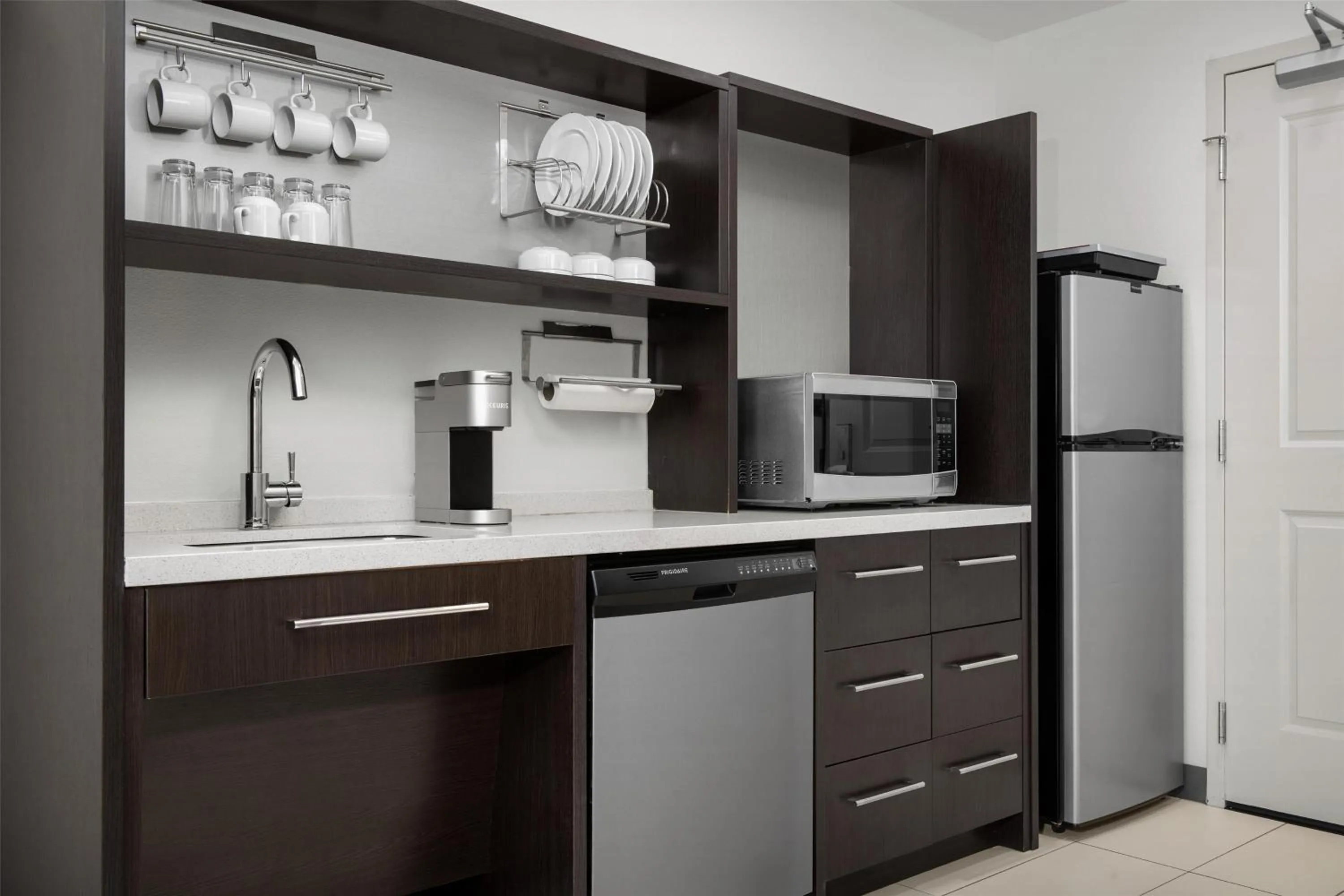 Coffee/tea facilities in Home2 Suites Nashville Airport