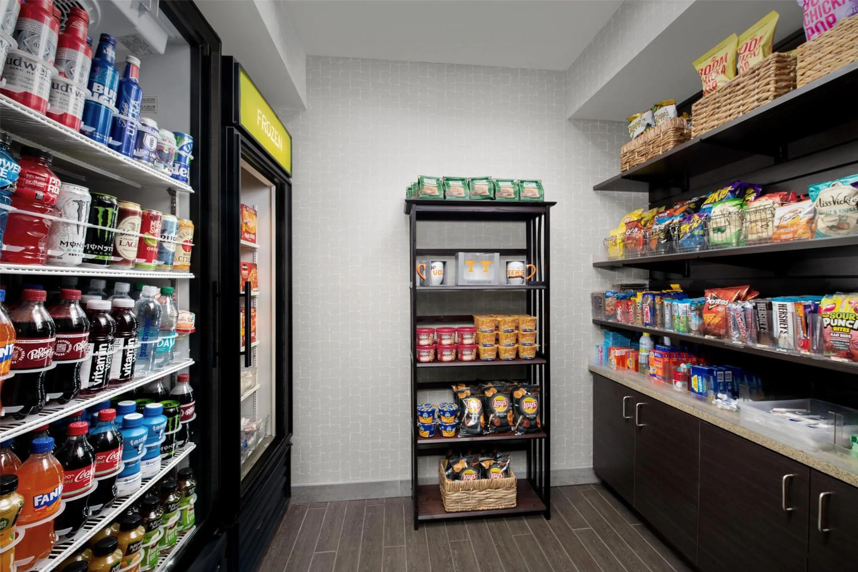 Restaurant/places to eat in Home2 Suites Nashville Airport