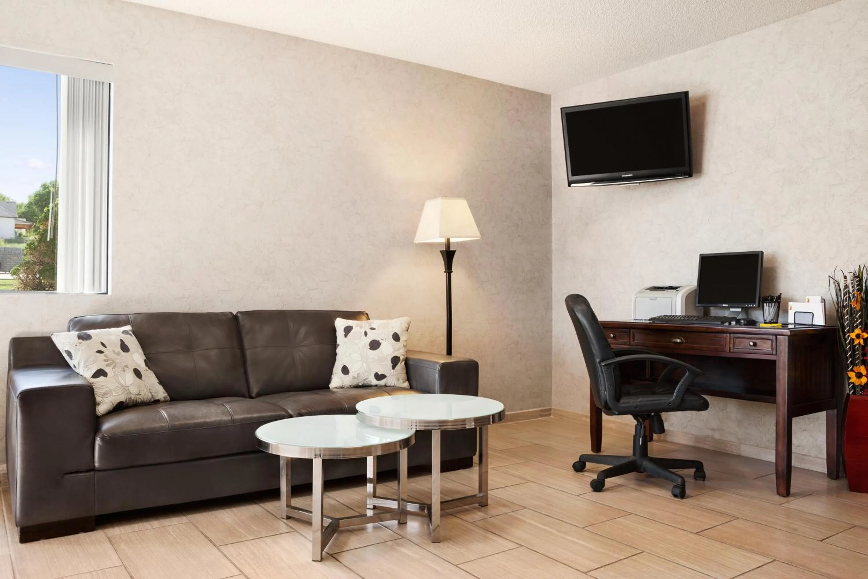 Lobby or reception in Super 8 by Wyndham Concordia