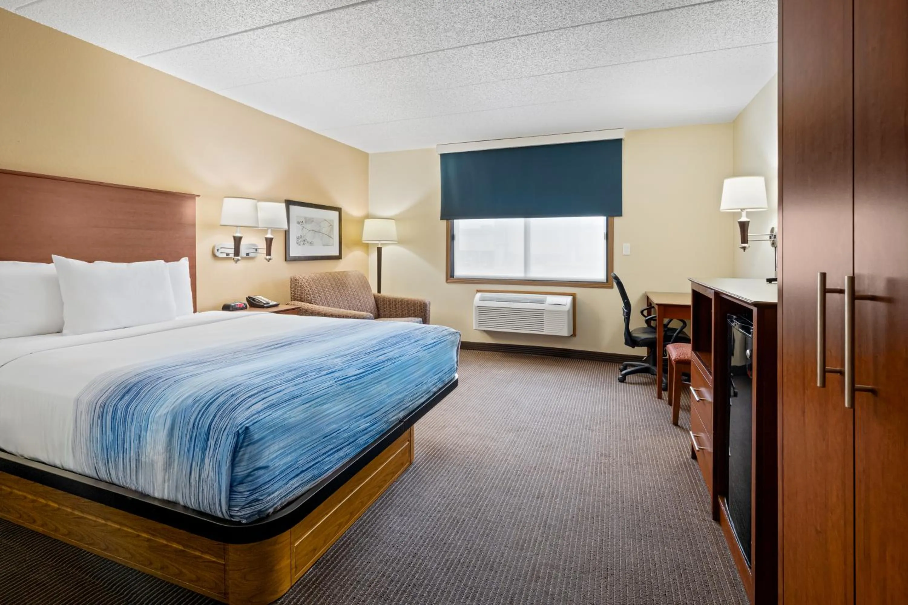 Photo of the whole room, Bed in AmericInn by Wyndham Bismarck