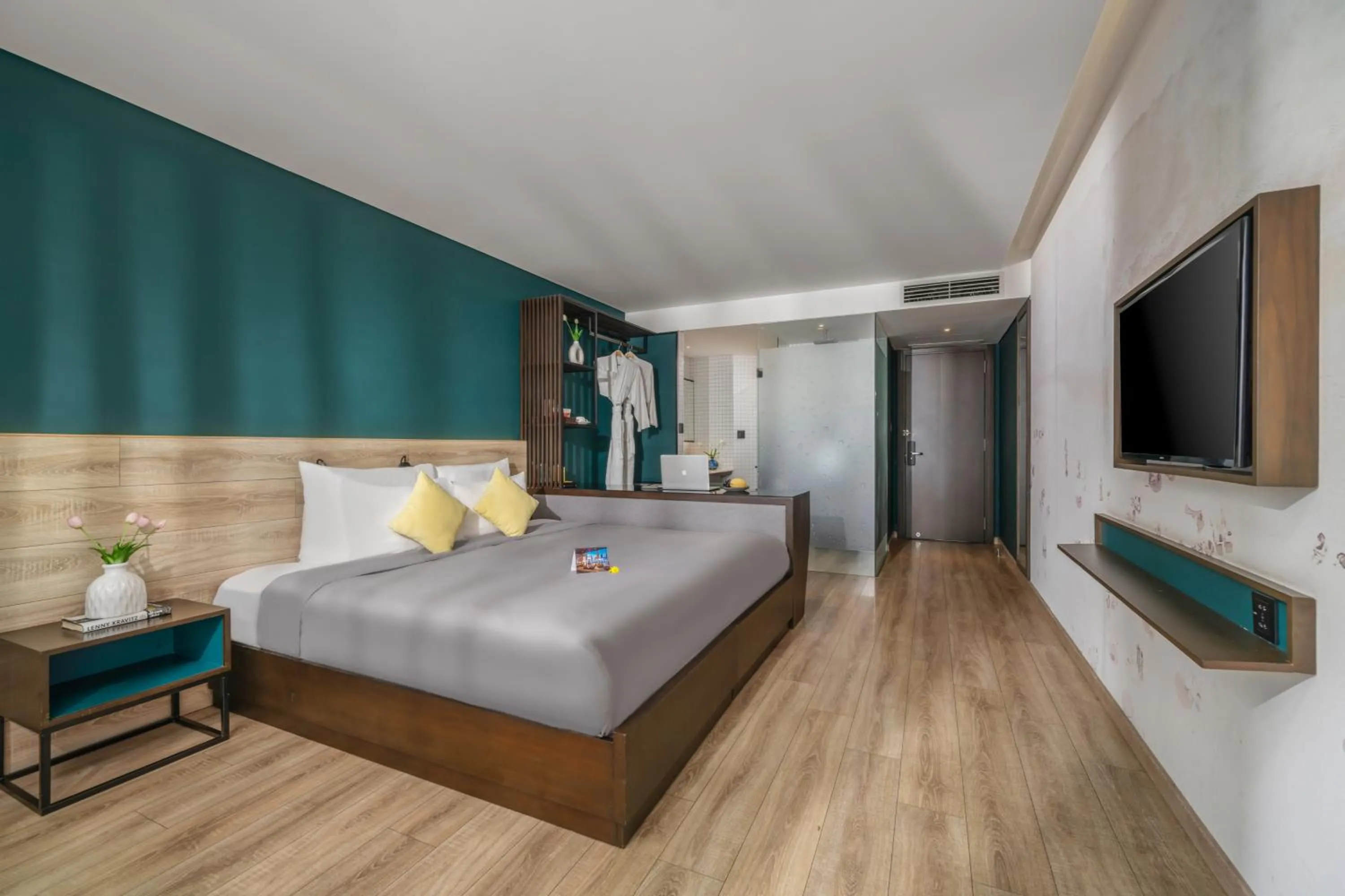 Bed in Satya Da Nang Hotel Han Market