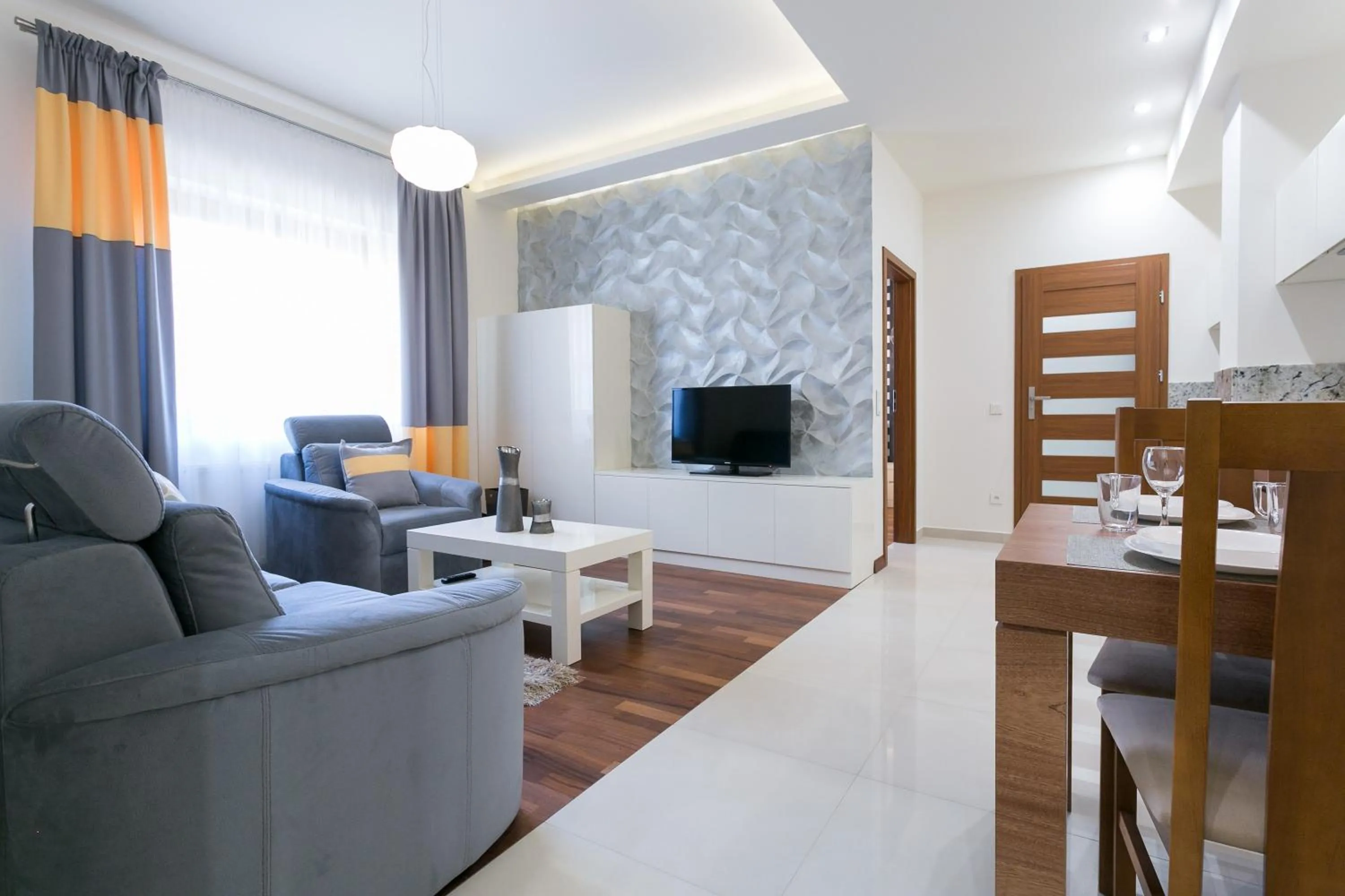 Communal lounge/ TV room in VIP Apartamenty Gorące Źródła