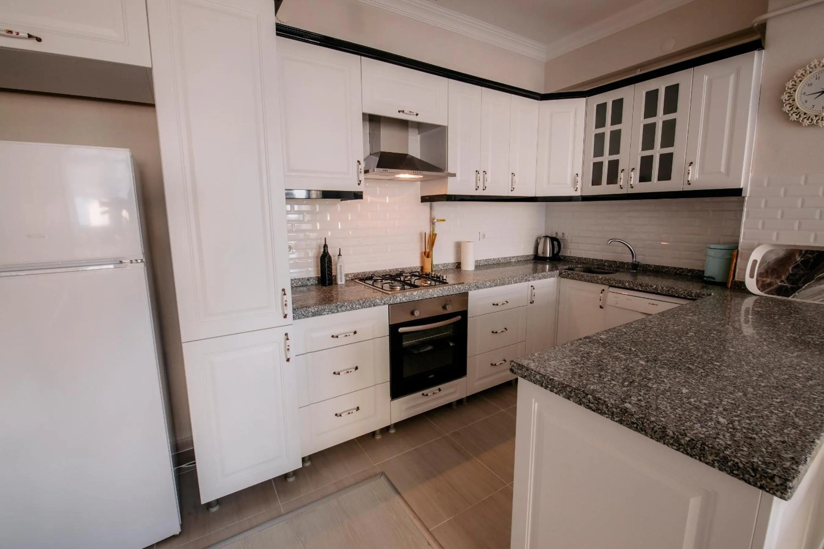 Kitchen or kitchenette in LOTUS HOME SAPANCA