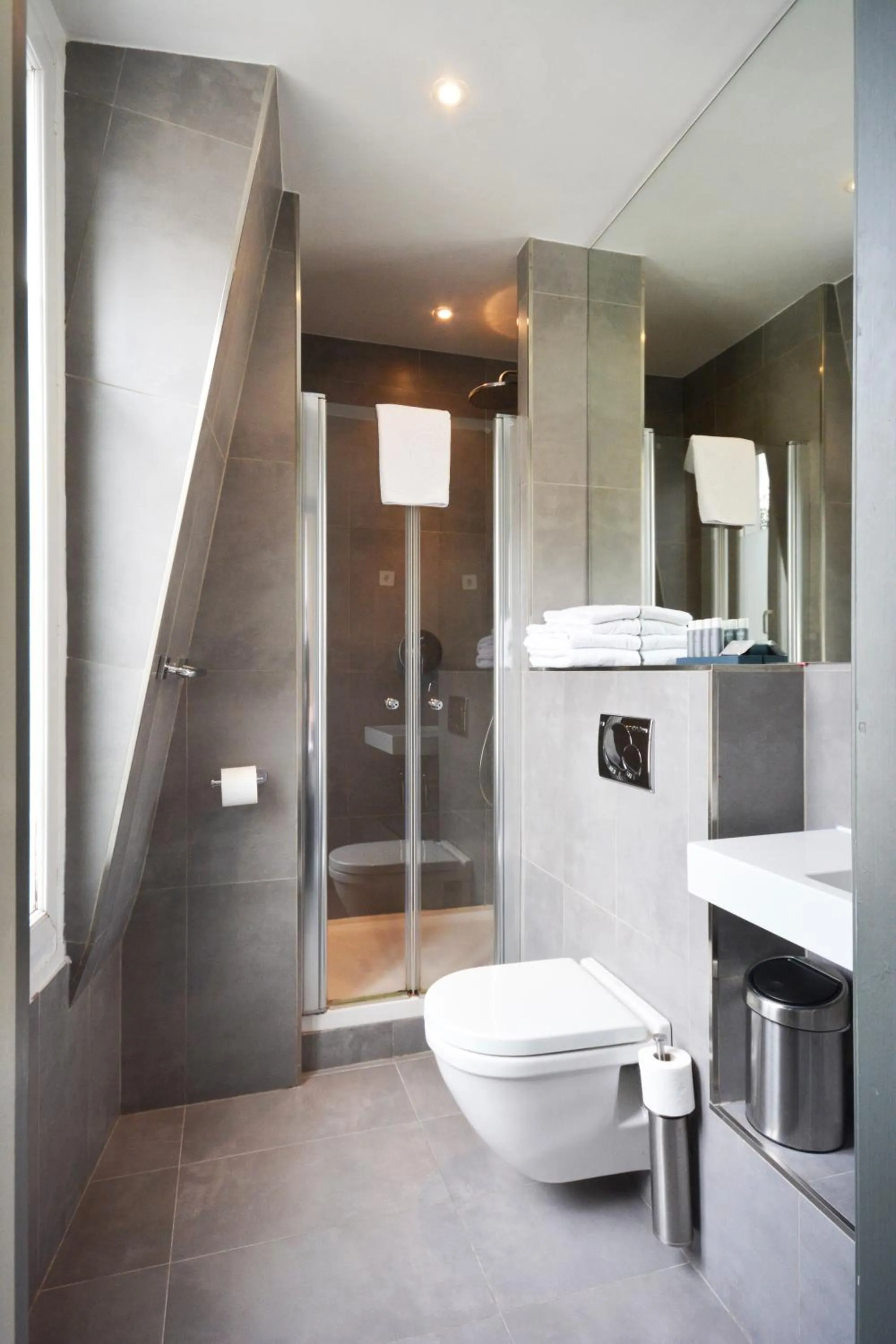 Shower in Villa Des Princes