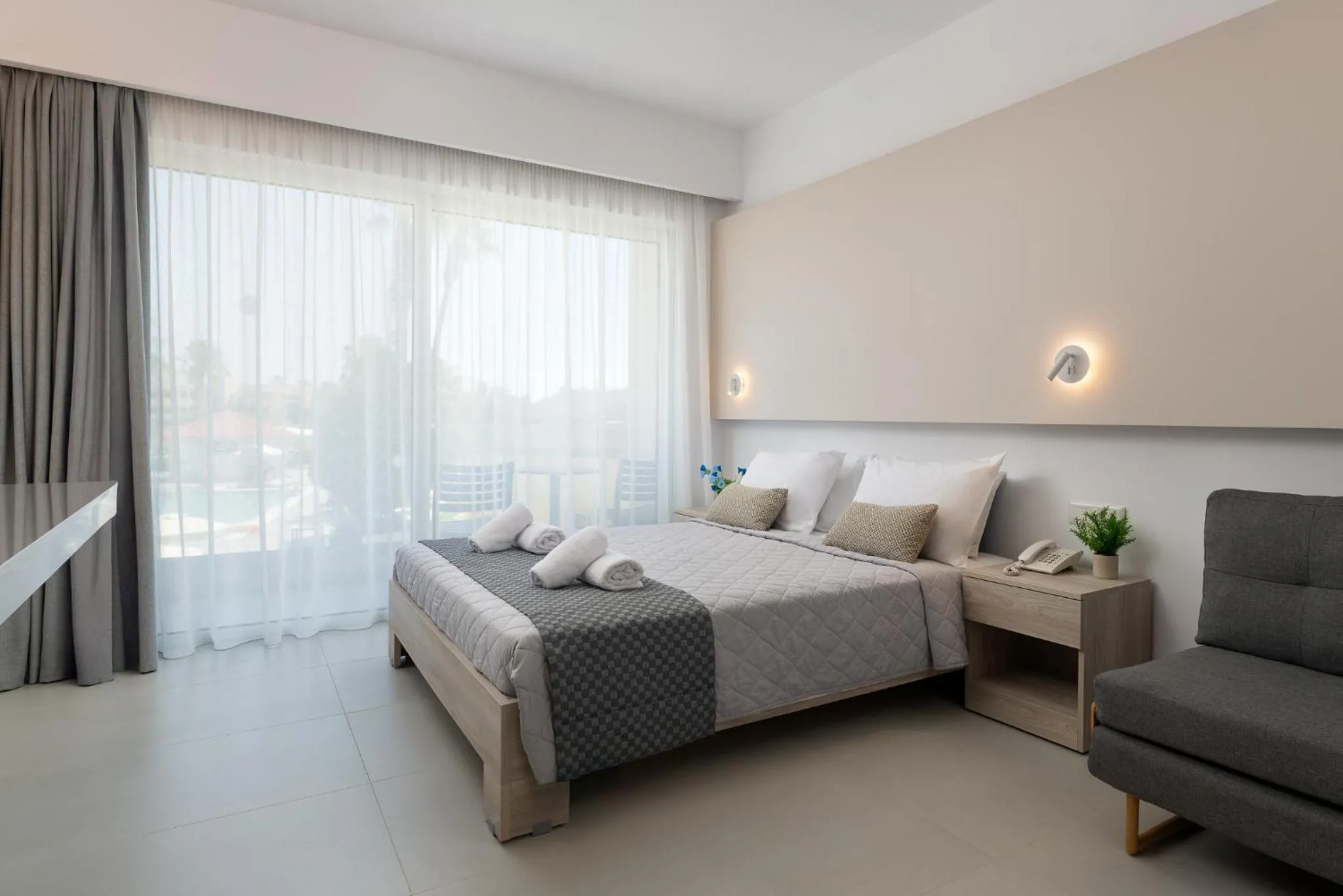 Bed in Olive Garden Hotel