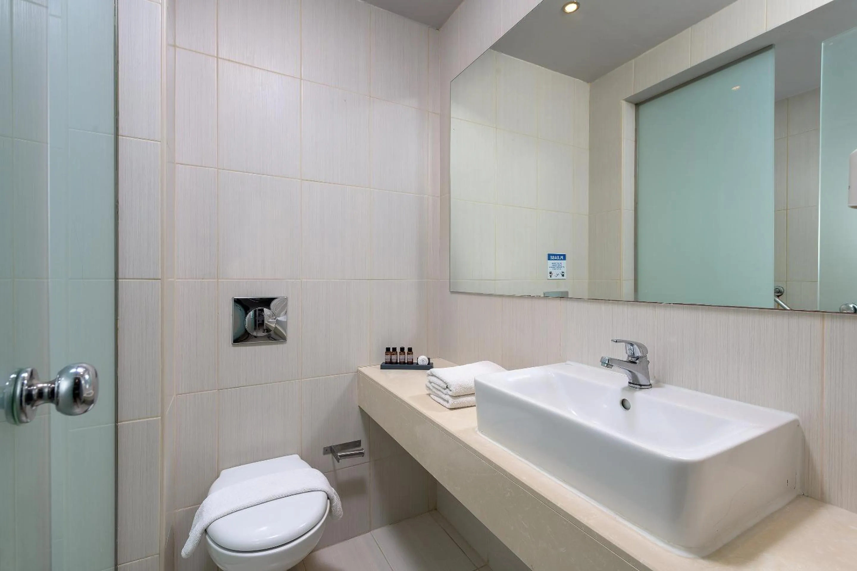 Bathroom in Olive Garden Hotel