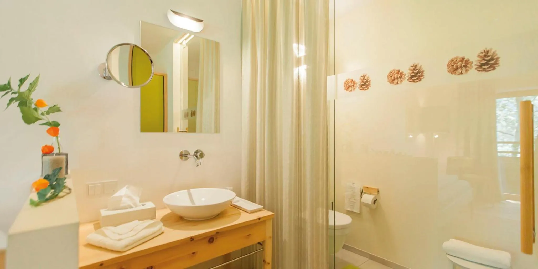 Toilet in Hotel B&B "Zur Schanz"