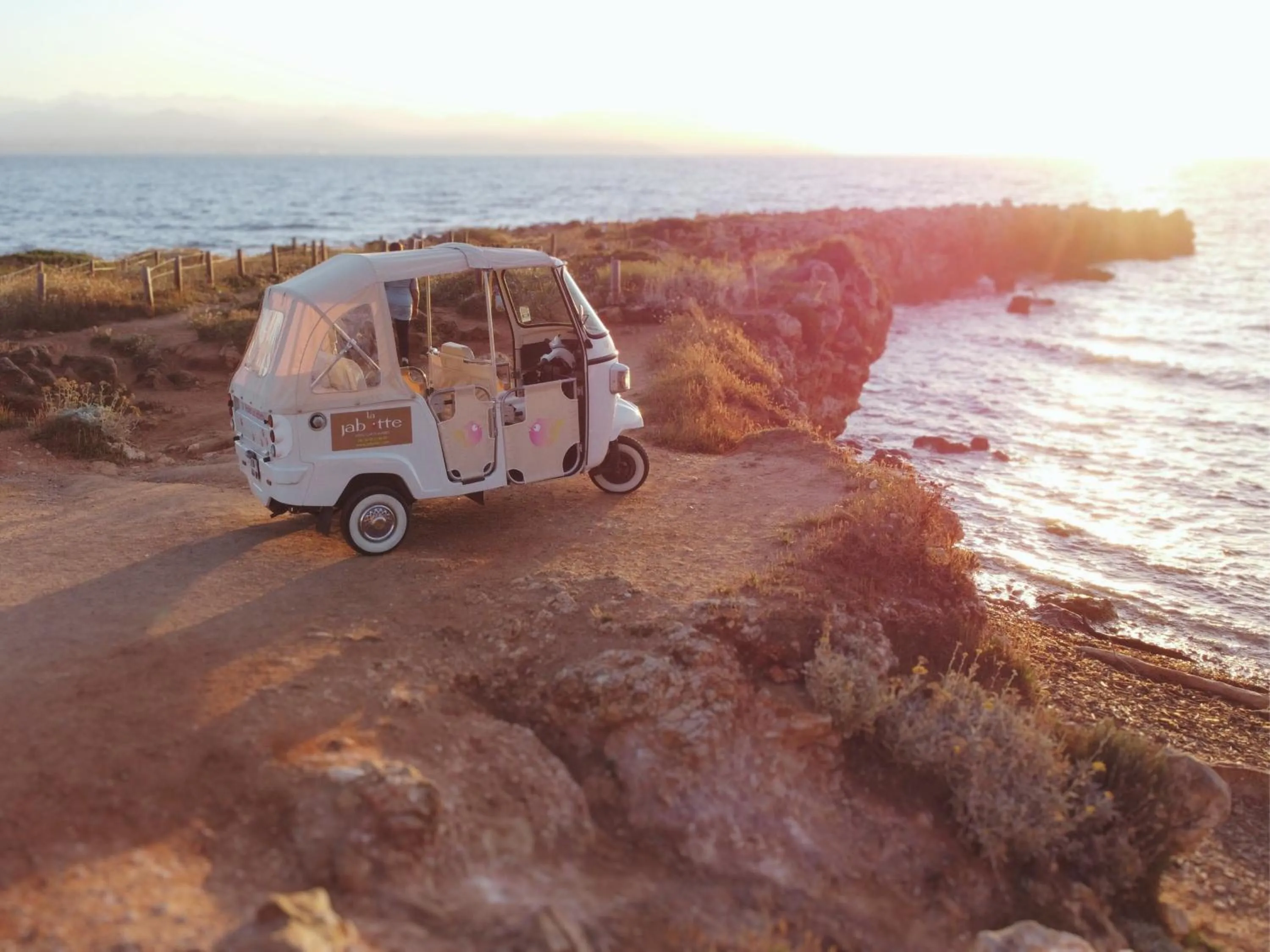 shuttle in La Jabotte