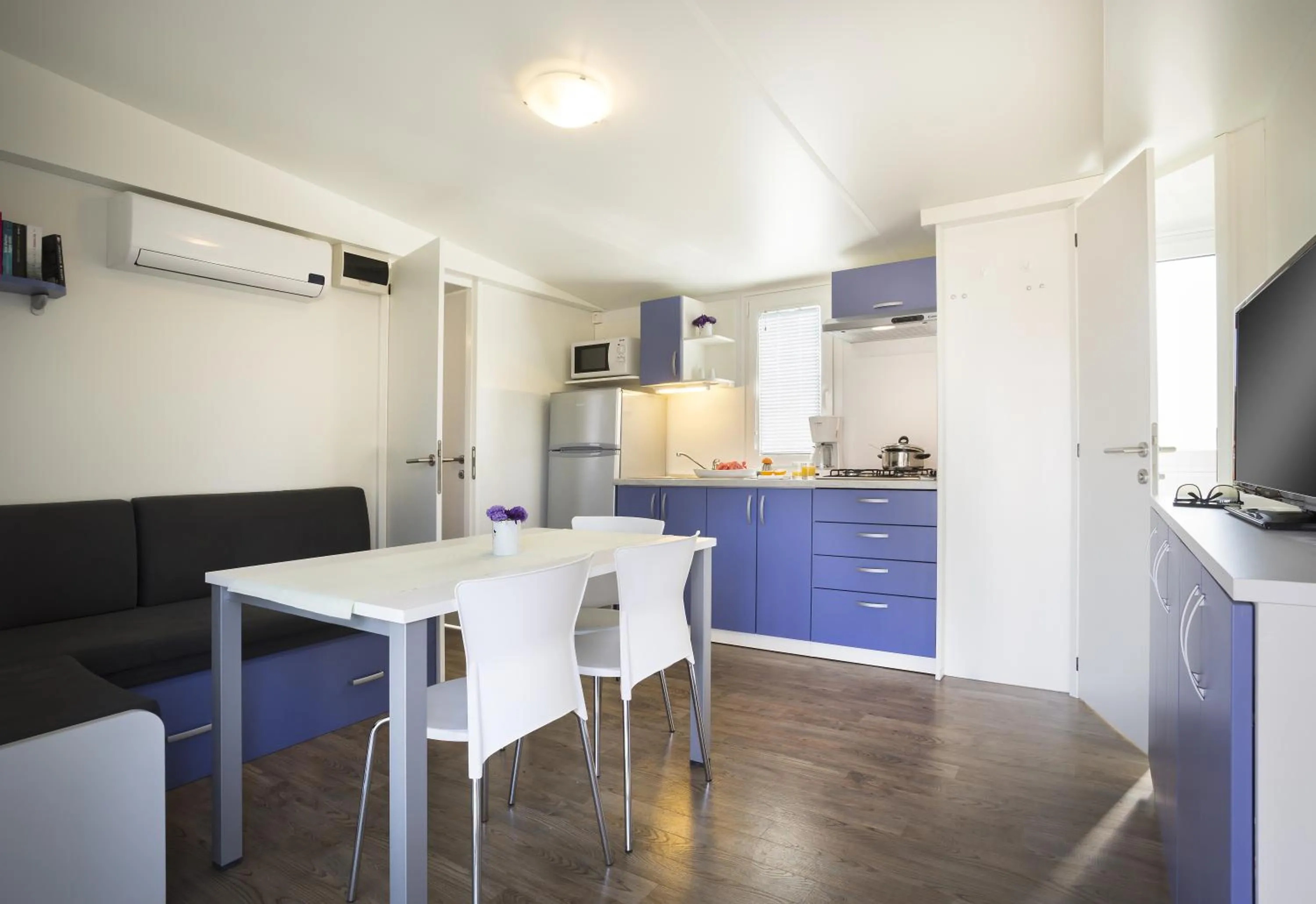 Living room in Maistra Camping Valkanela Mobile homes