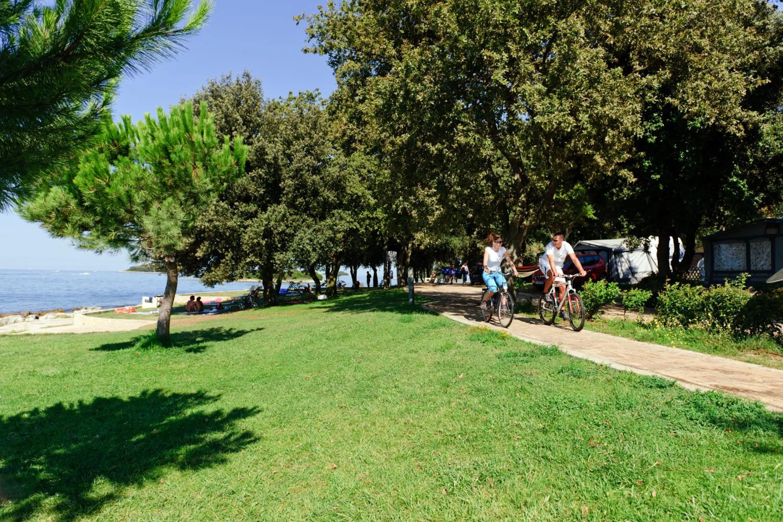 People in Maistra Camping Valkanela Mobile homes