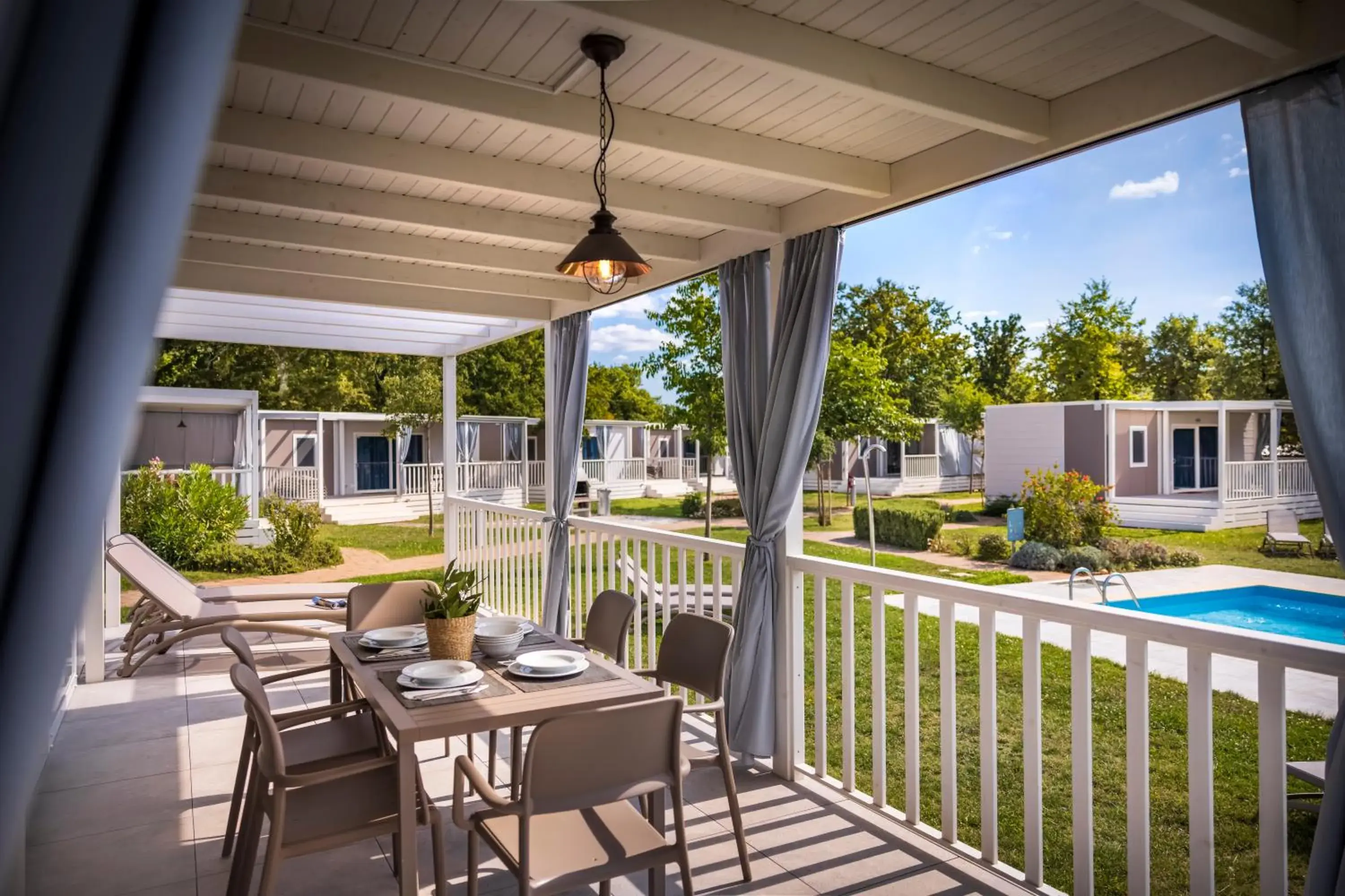 Premium Comfort Two-Bedroom Mobile Home in Maistra Camping Valkanela Mobile homes Premium Comfort Two-Bedroom Mobile Home in Maistra Camping Valkanela Mobile homes