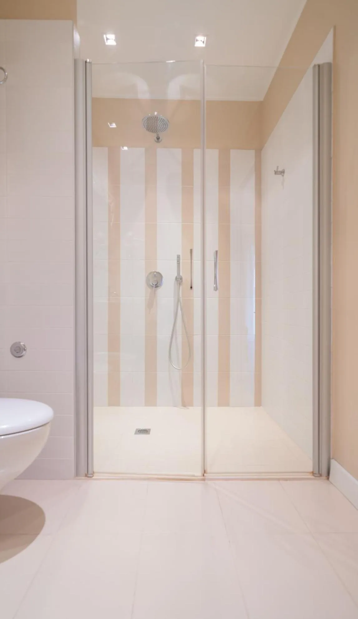 Bathroom in Hotel Bristol