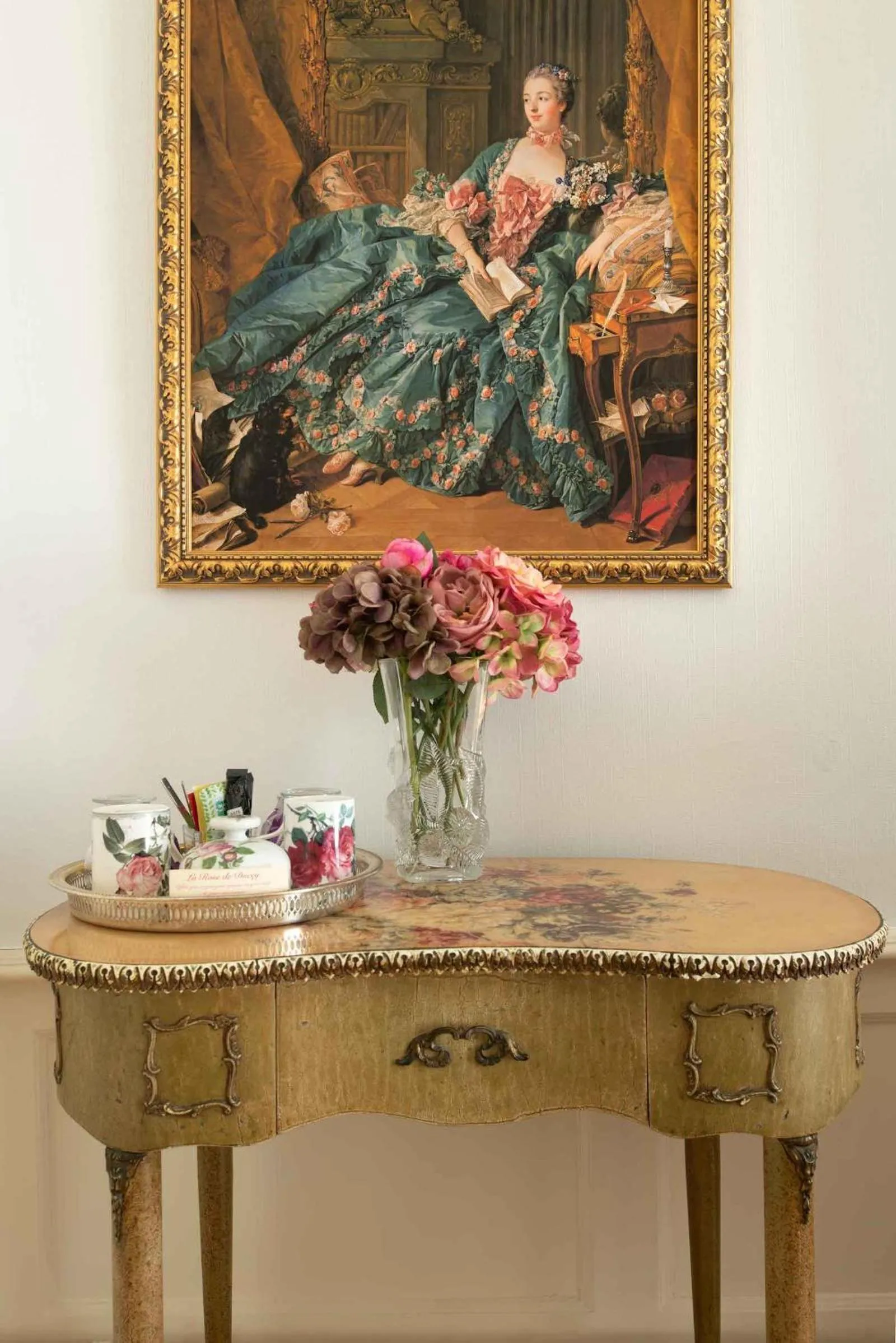 Decorative detail in Maison d'hôtes de charme La Rose de Ducey près du Mont Saint Michel