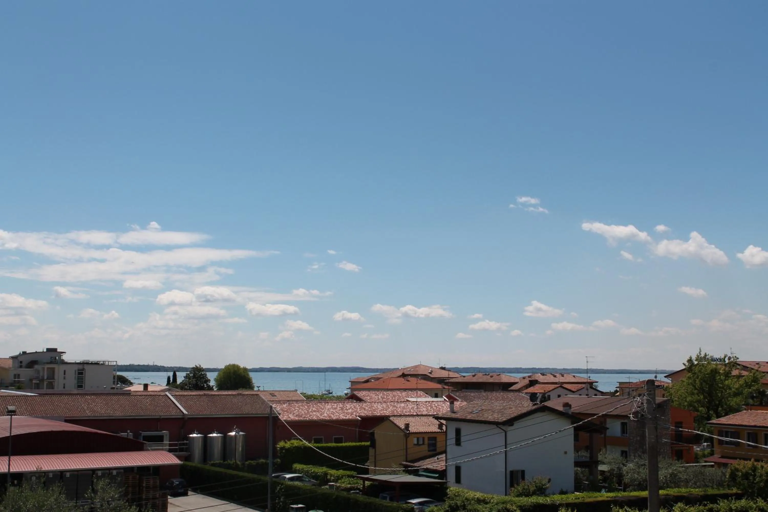 Lake view in Alessio Camere