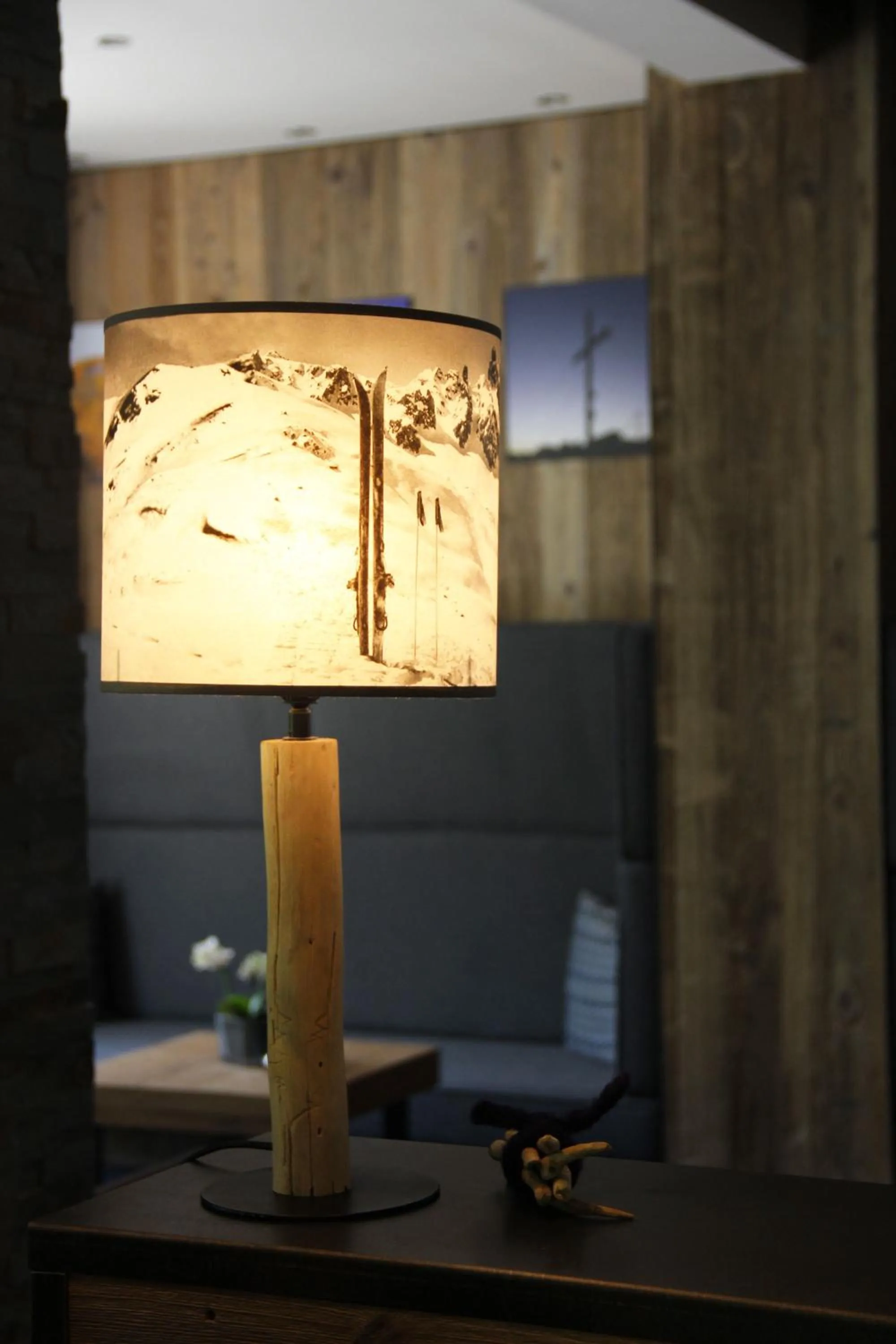 Lobby or reception in Alpenhotel Laurin