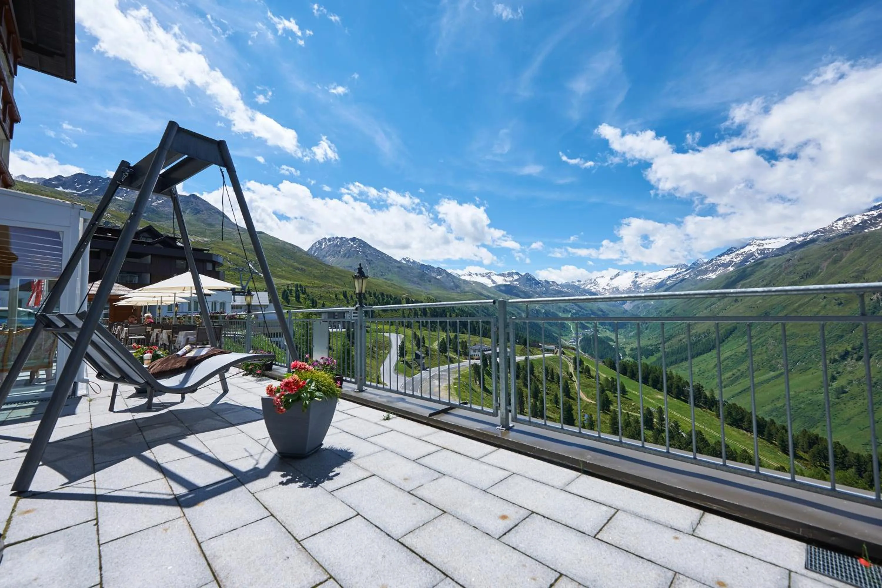 Balcony/Terrace in Alpenhotel Laurin