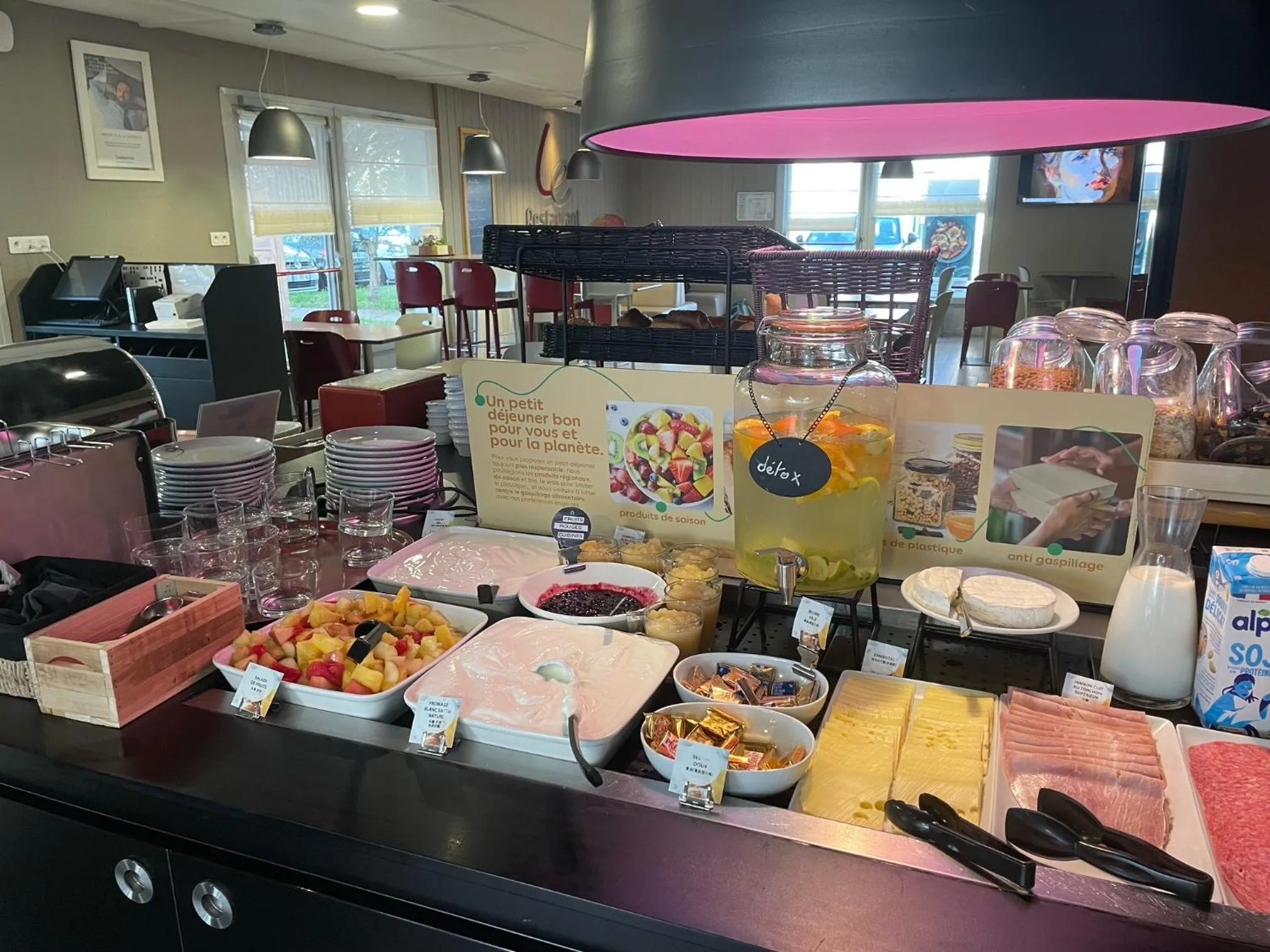 Property building in Campanile Chalon sur Saône