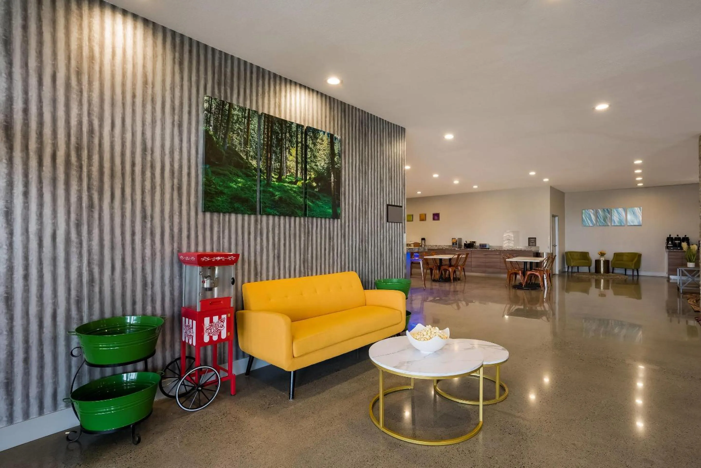 Lobby or reception in Richland Riverfront Hotel, an Ascend Collection Hotel