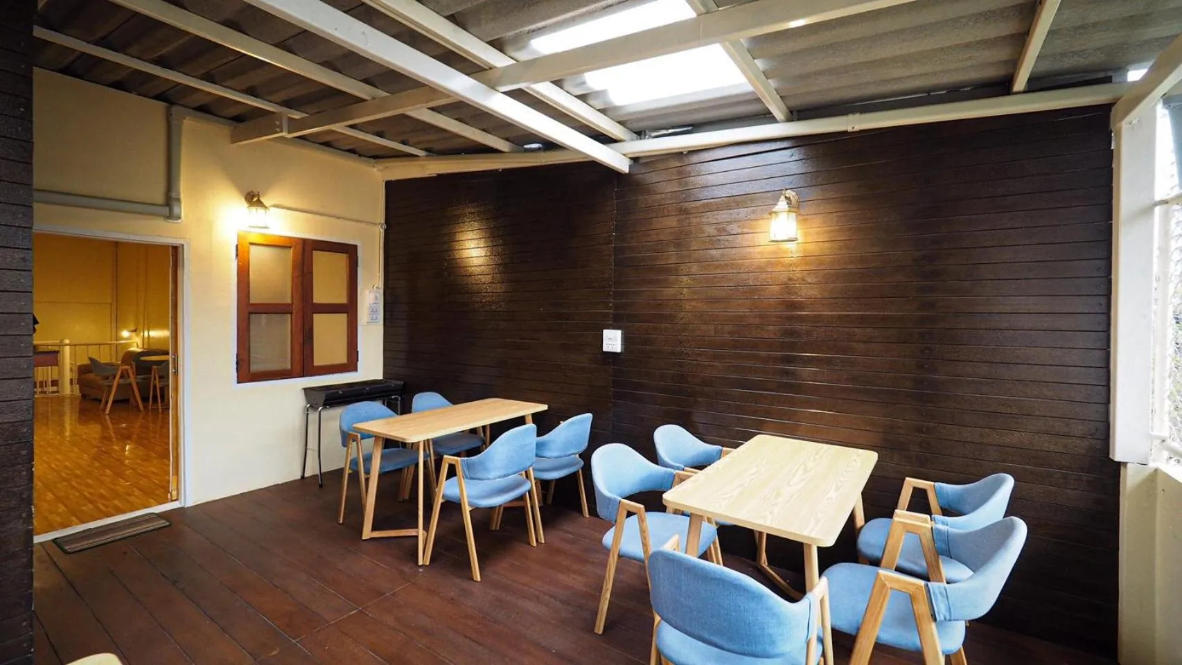 Dining area in I-Sleep Silom Hostel