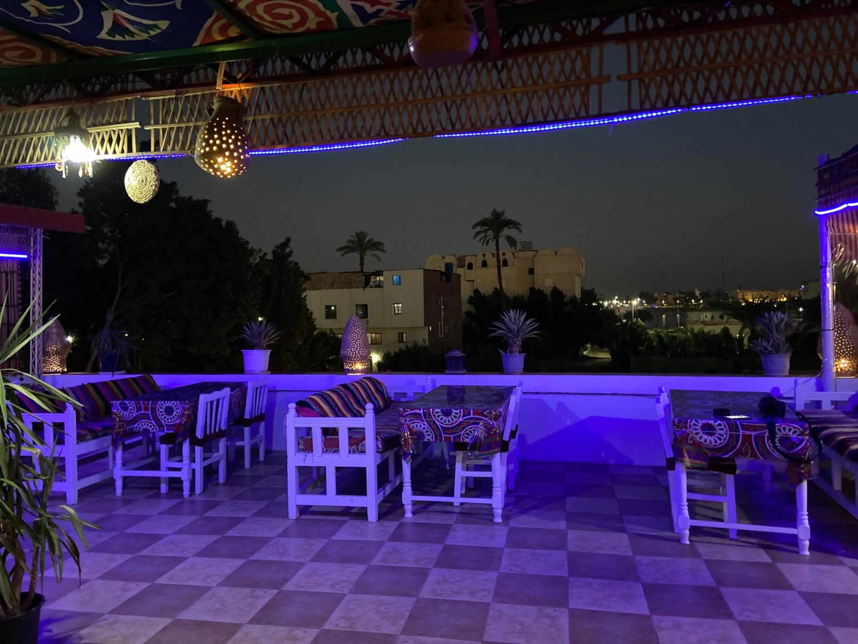 Restaurant/places to eat in El Gezira Hotel