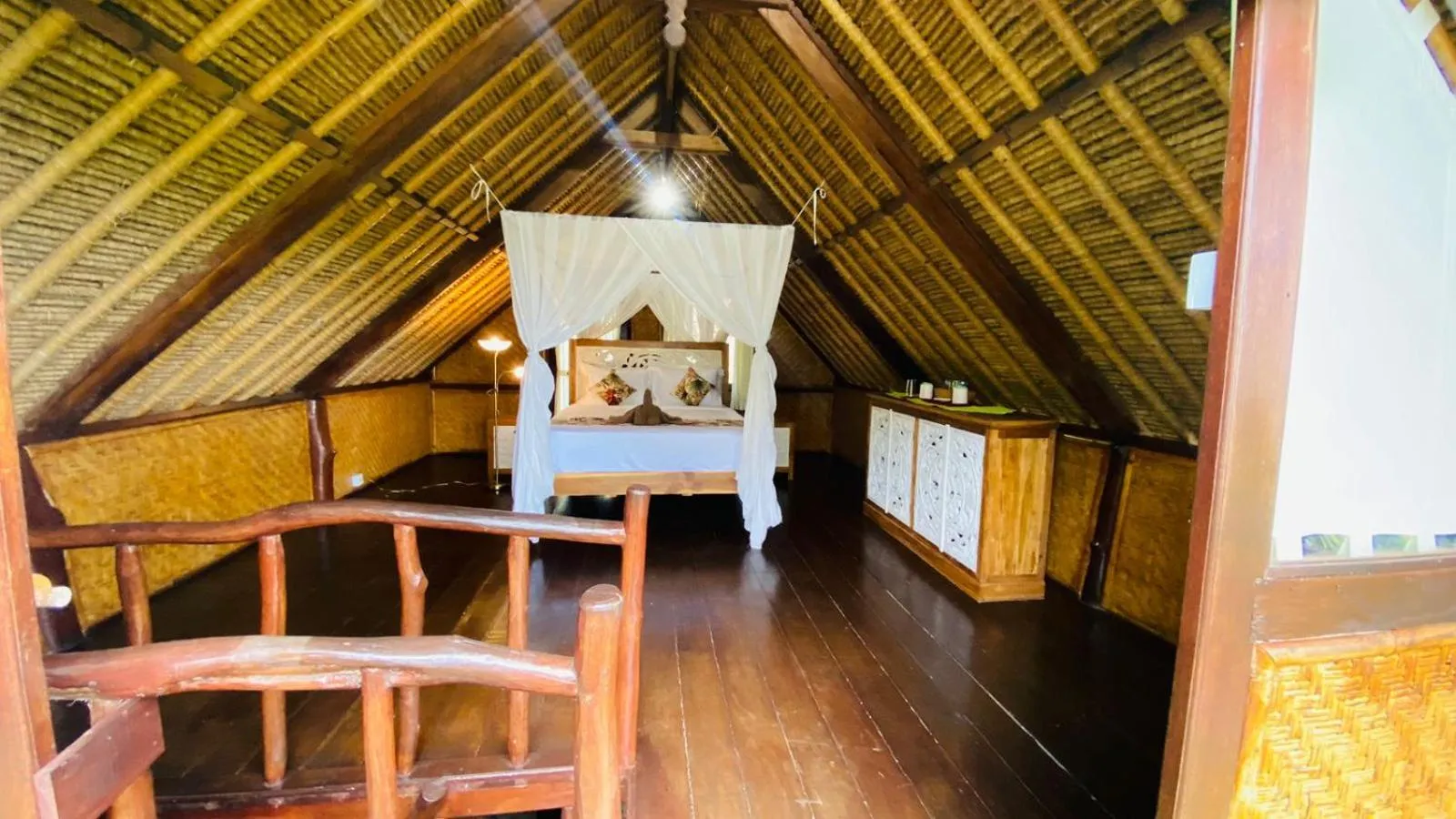 Balangan Sea View Bungalow