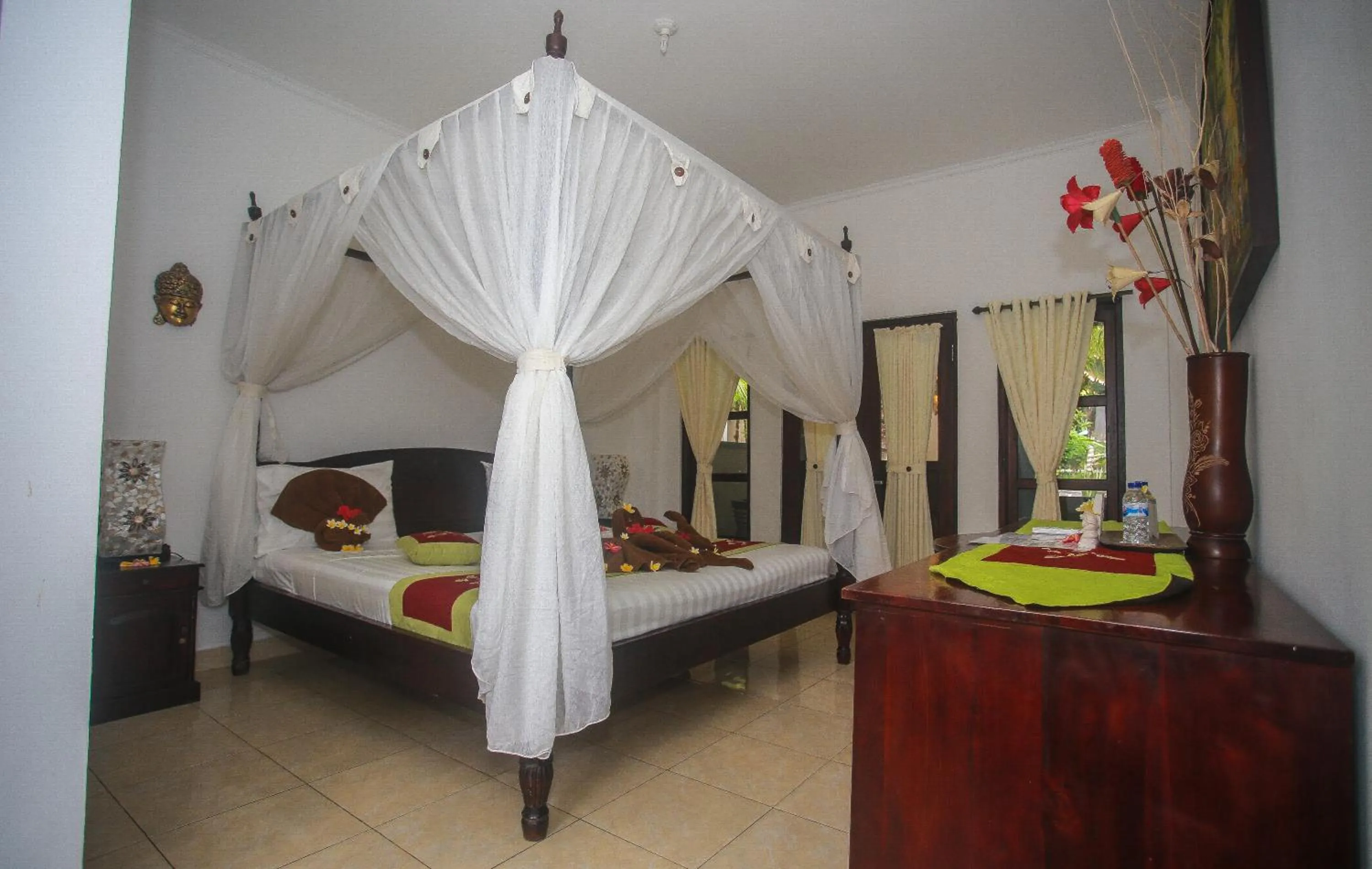 Bed in Balangan Sea View Bungalow