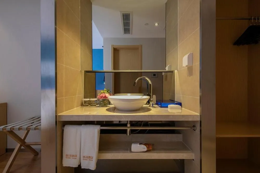 Orange hotel shanghai pudong Airport - Free shuttle bus to PVG airport