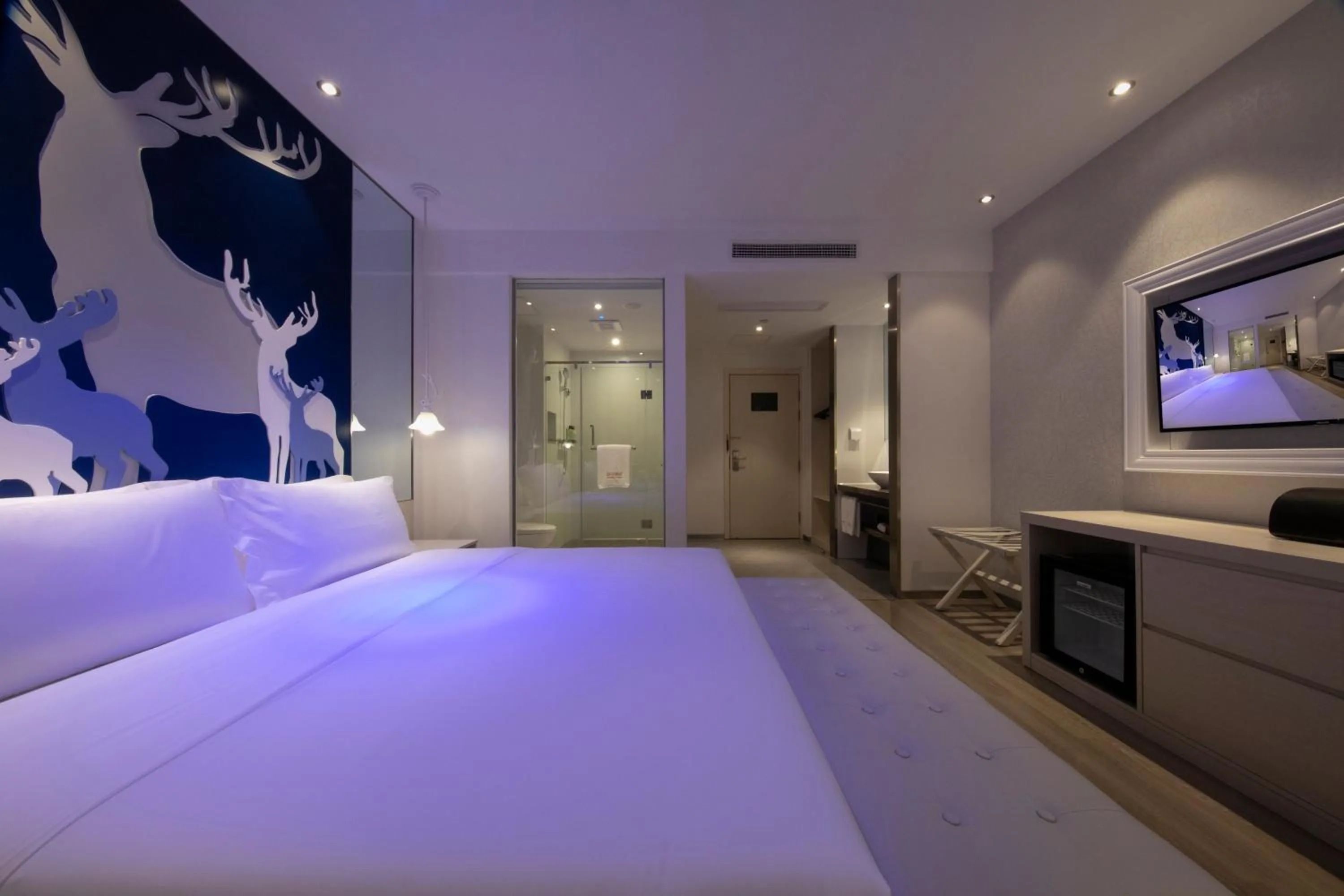 Bed in Orange hotel shanghai pudong Airport - Free shuttle bus to PVG airport