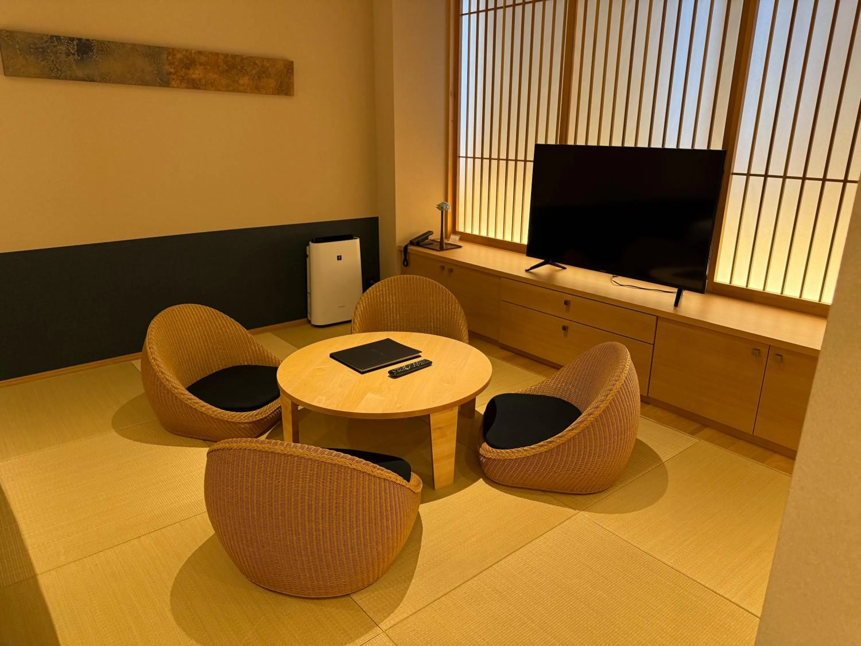 Photo of the whole room in FIRSTCABIN Kyoto Nijojo