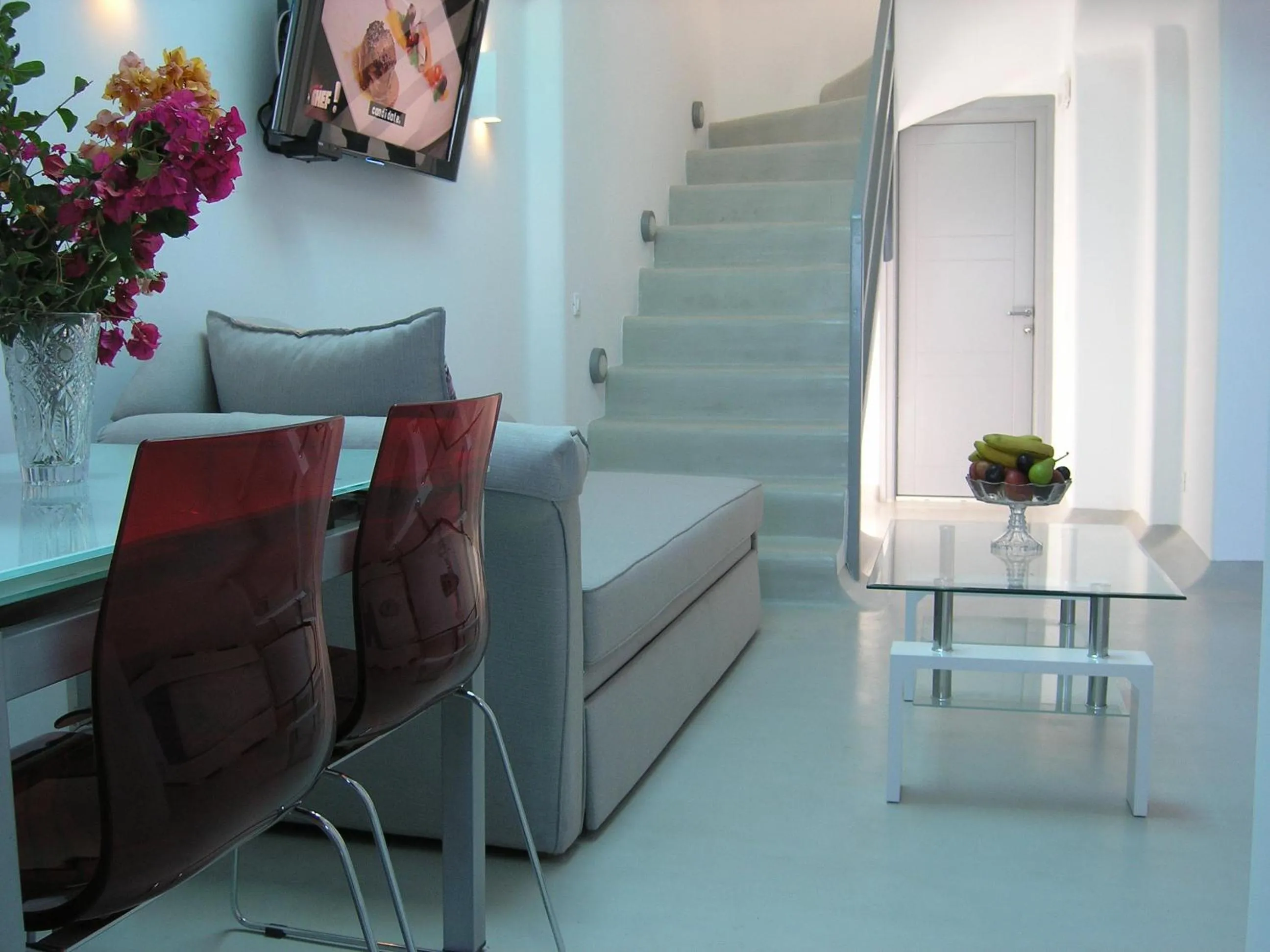 Living room in Blue Waves Suites & Apartments